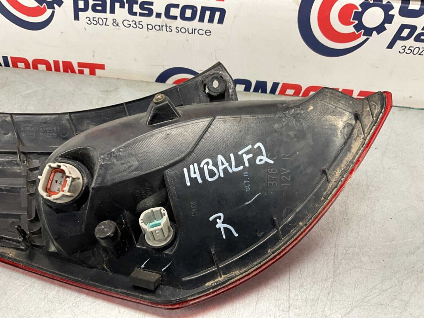 2004 Nissan Z33 350Z Passenger Right Tail Light Assembly OEM 14BALF2 - On Point Parts Inc