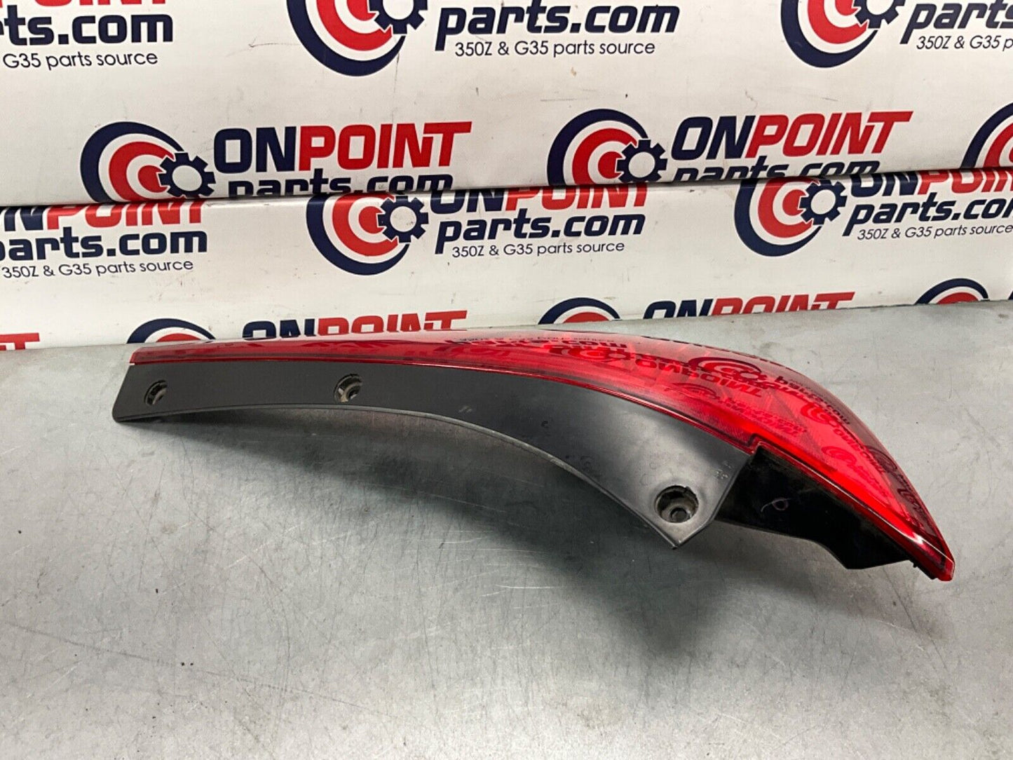 2004 Nissan Z33 350Z Passenger Right Tail Light Assembly OEM 14BALF2 - On Point Parts Inc