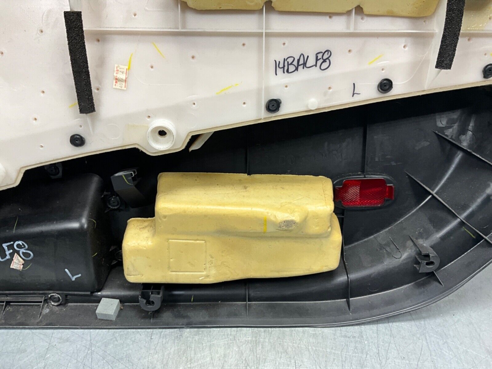 2004 Nissan Z33 350Z Driver Left Door Trim Panel 80901 OEM 14BALF8 - On Point Parts Inc