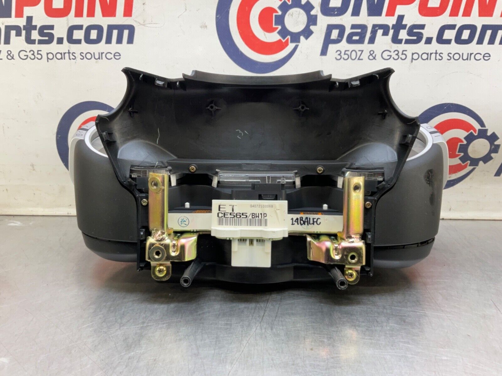 2004 Nissan Z33 350Z Speedometer Instrument Gauge Cluster 93k AT OEM 14BALFC - On Point Parts Inc