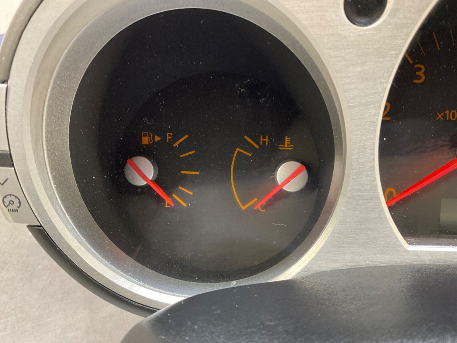 2004 Nissan Z33 350Z Speedometer Instrument Gauge Cluster 93k AT OEM 14BALFC - On Point Parts Inc