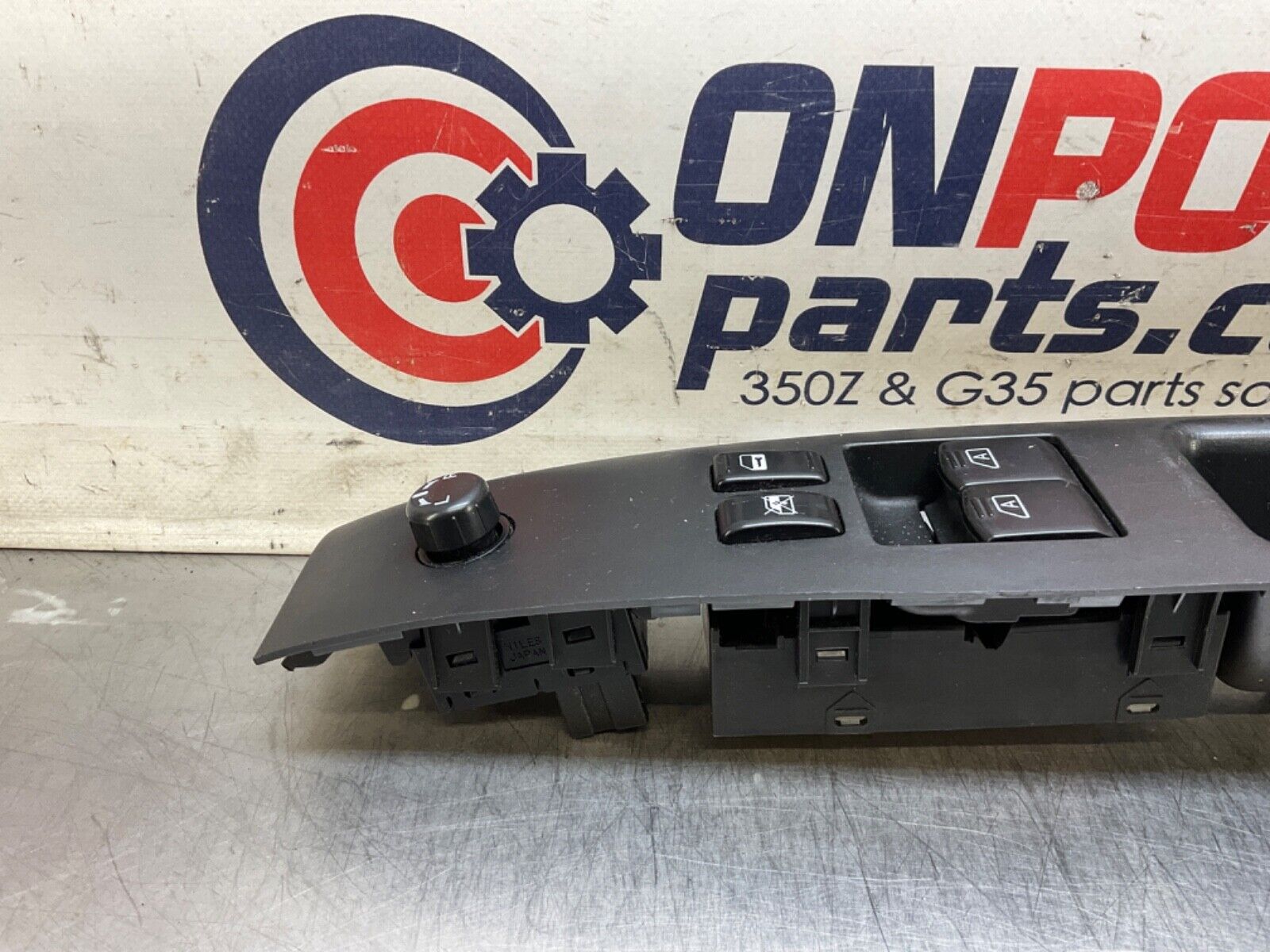 2004 Nissan Z33 350Z Driver Master Door Lock Window Switch 80961 OEM 14BALFA - On Point Parts Inc