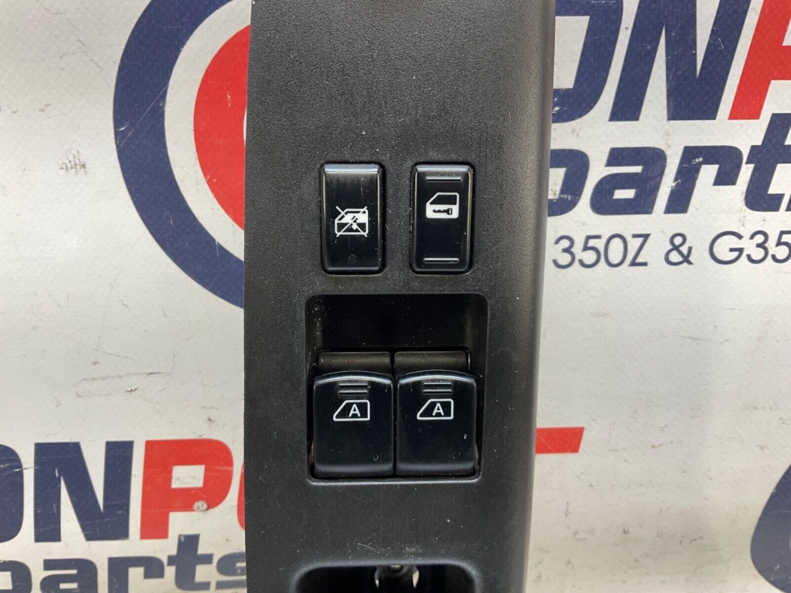 2004 Nissan Z33 350Z Driver Master Door Lock Window Switch 80961 OEM 14BALFA - On Point Parts Inc