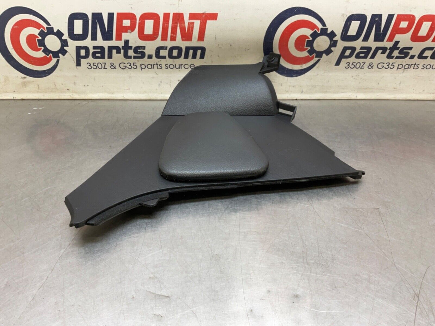 2004Nissan Z33 350Z Driver Left Center Console Knee Kick Panel 68135 OEM 14BALFA - On Point Parts Inc
