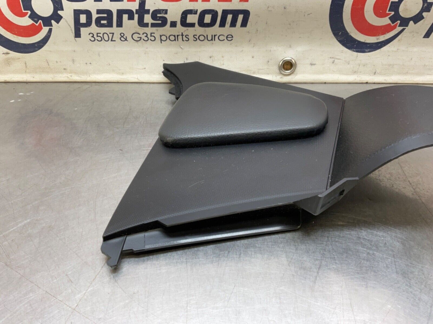 2004Nissan Z33 350Z Driver Left Center Console Knee Kick Panel 68135 OEM 14BALFA - On Point Parts Inc