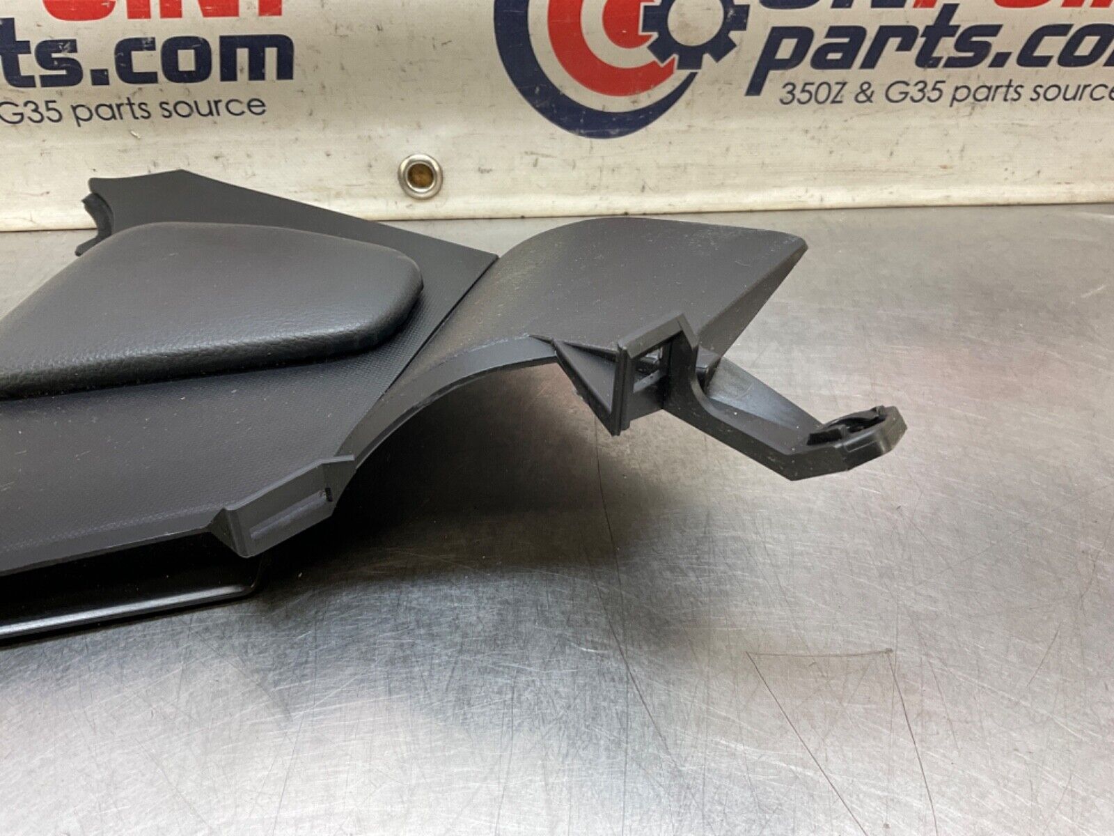 2004Nissan Z33 350Z Driver Left Center Console Knee Kick Panel 68135 OEM 14BALFA - On Point Parts Inc