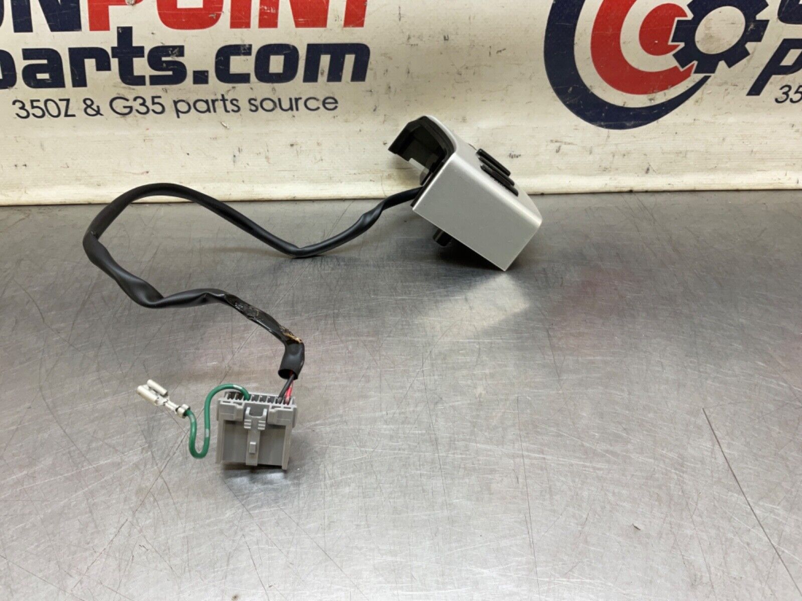 2004 Nissan Z33 350Z Steering Wheel Cruise Control Switches  OEM 14BALFA - On Point Parts Inc