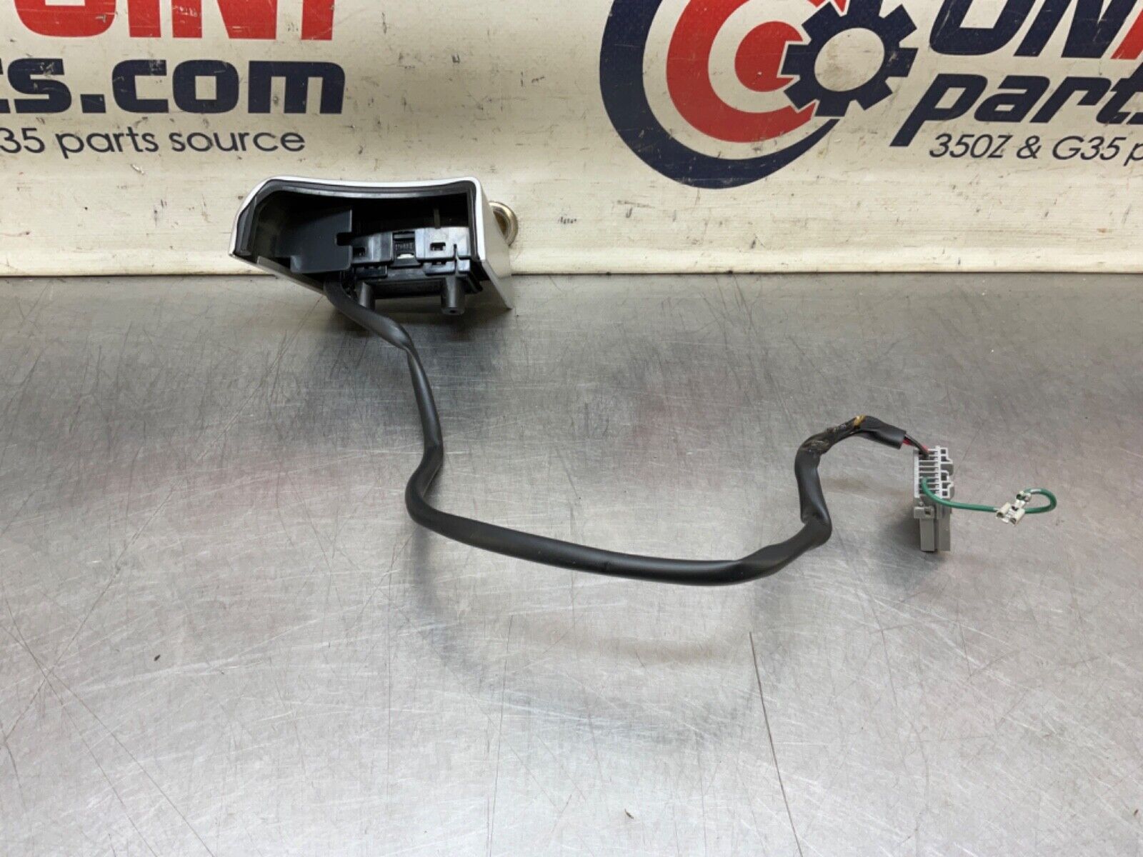 2004 Nissan Z33 350Z Steering Wheel Cruise Control Switches  OEM 14BALFA - On Point Parts Inc