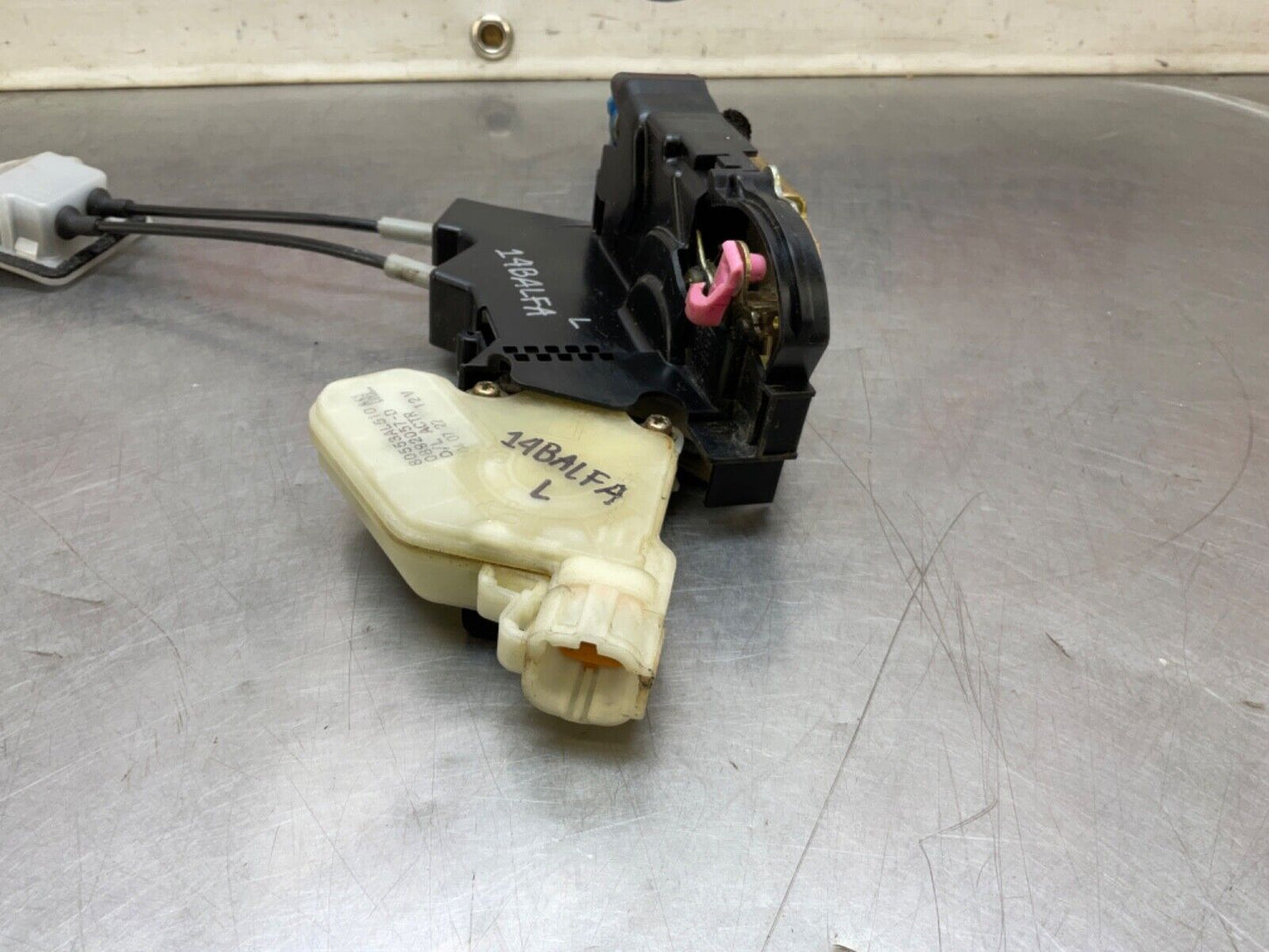 2004 Nissan Z33 350Z Driver Left Door Lock Actuator OEM 14BALFA - On Point Parts Inc