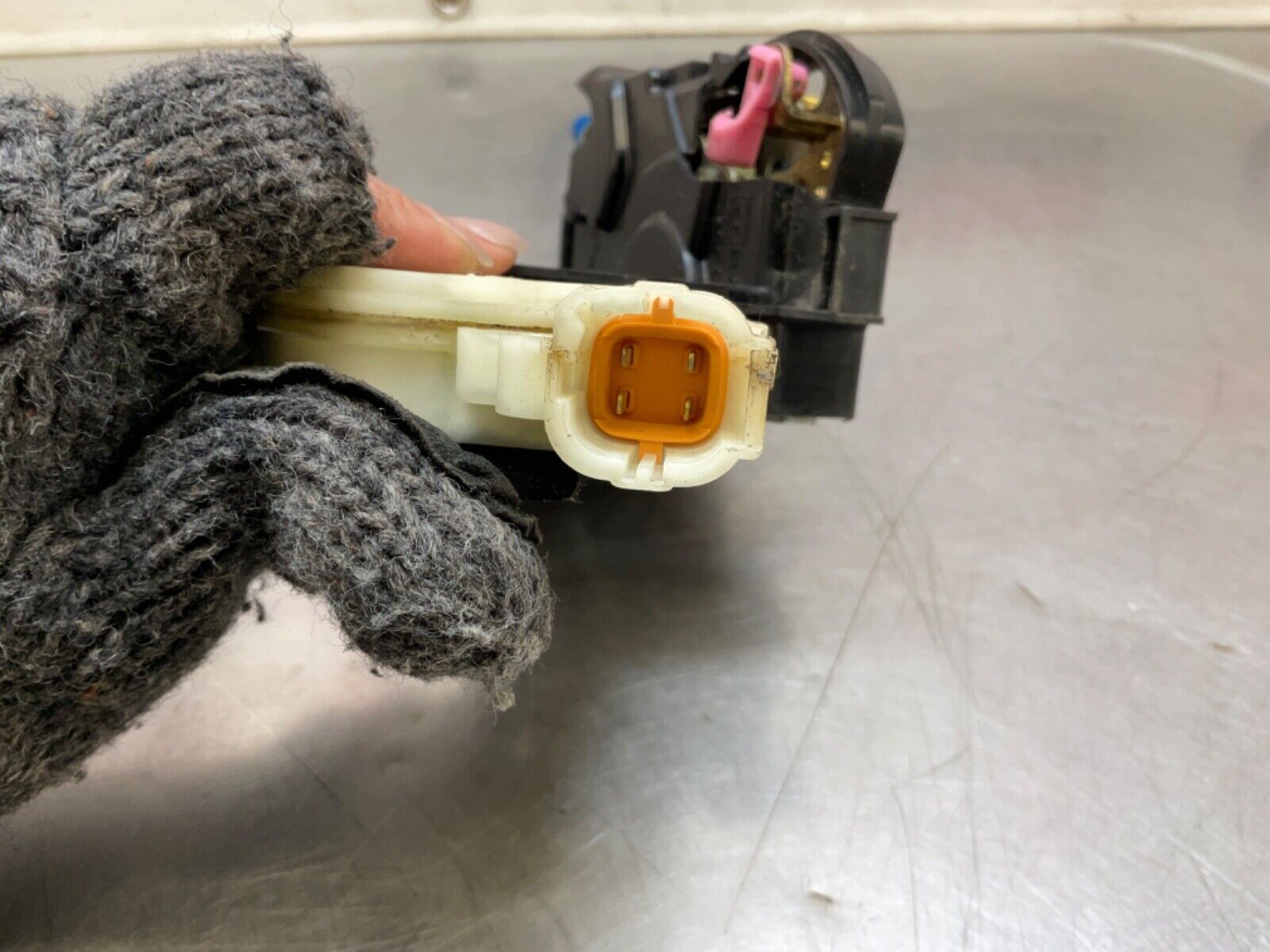 2004 Nissan Z33 350Z Driver Left Door Lock Actuator OEM 14BALFA - On Point Parts Inc