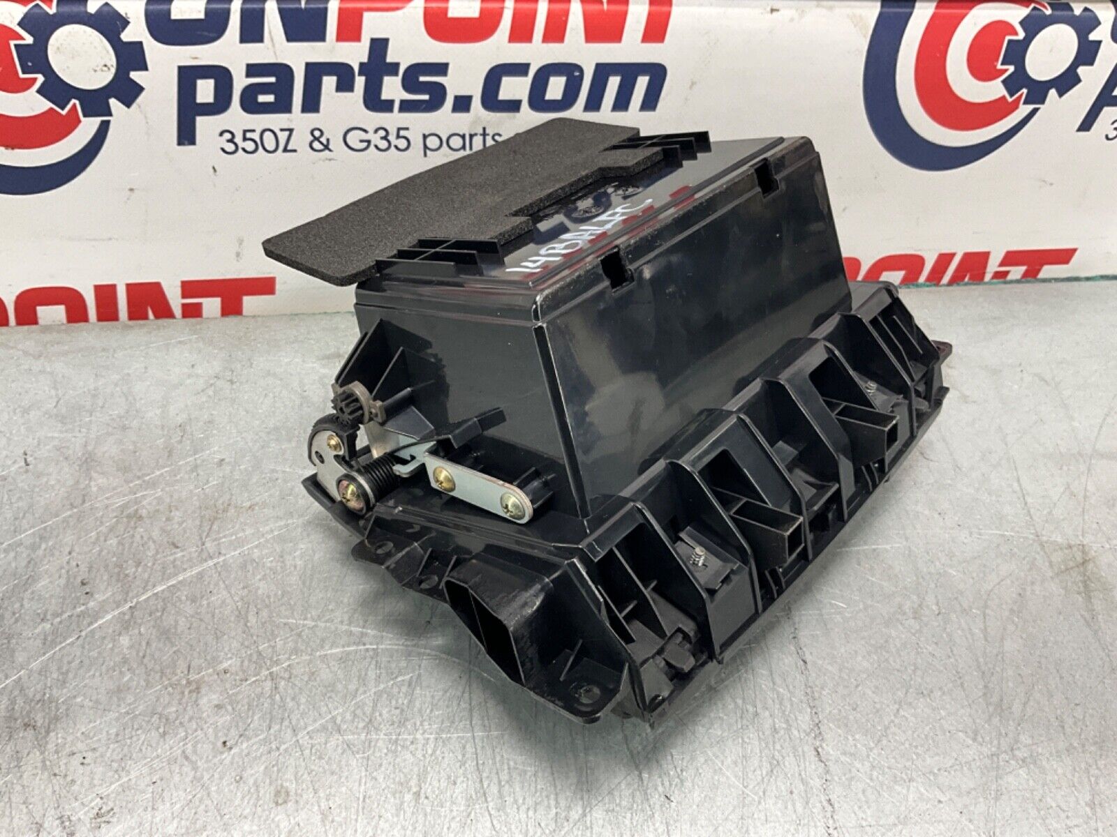 2004 Nissan Z33 350Z Front Center Dash Storage Cubby with Lid OEM 14BALFC - On Point Parts Inc