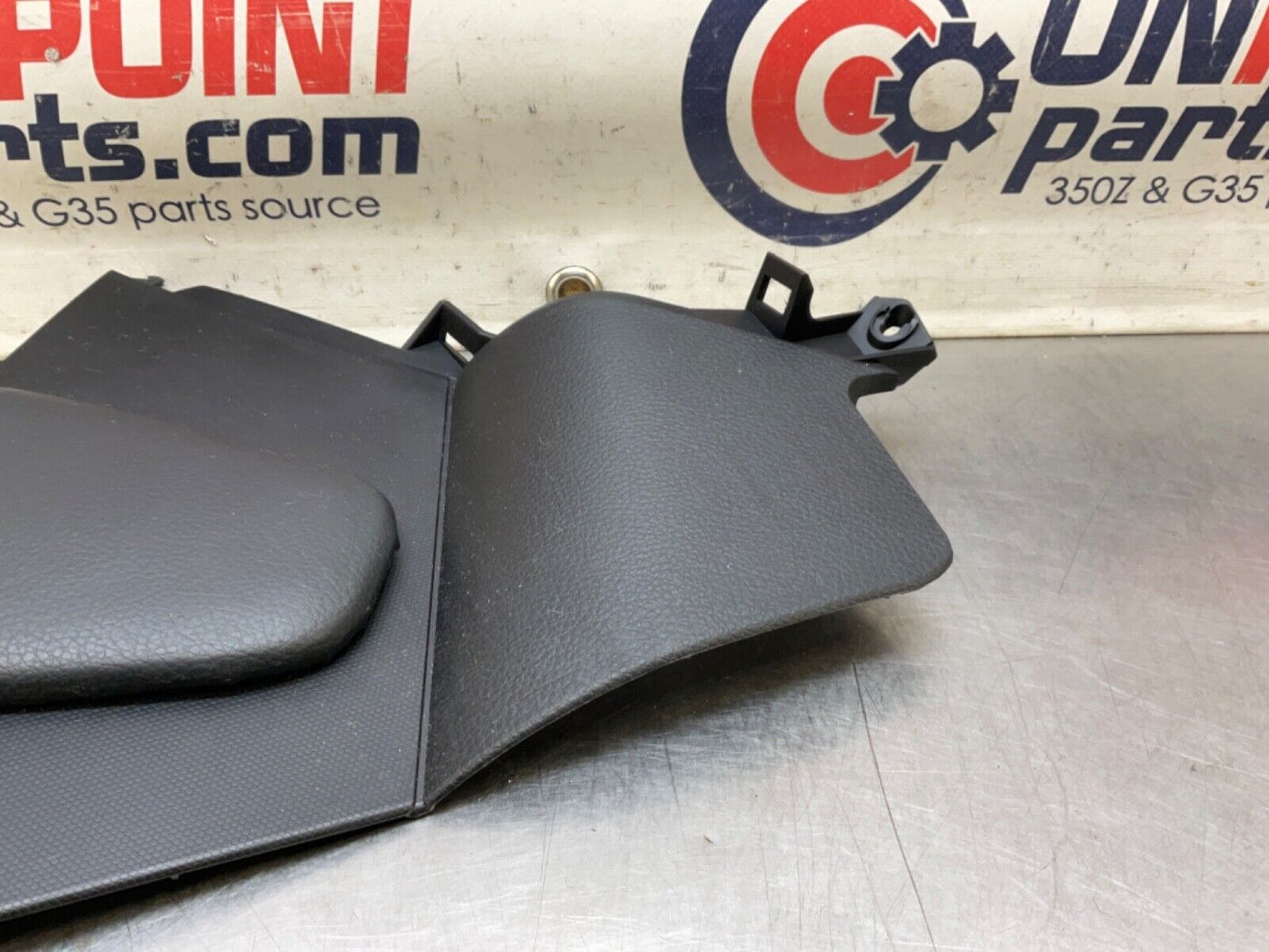2004 Nissan Z33 350Z Passenger Center Console Knee Kick Panel 68134 OEM 14BALFE - On Point Parts Inc