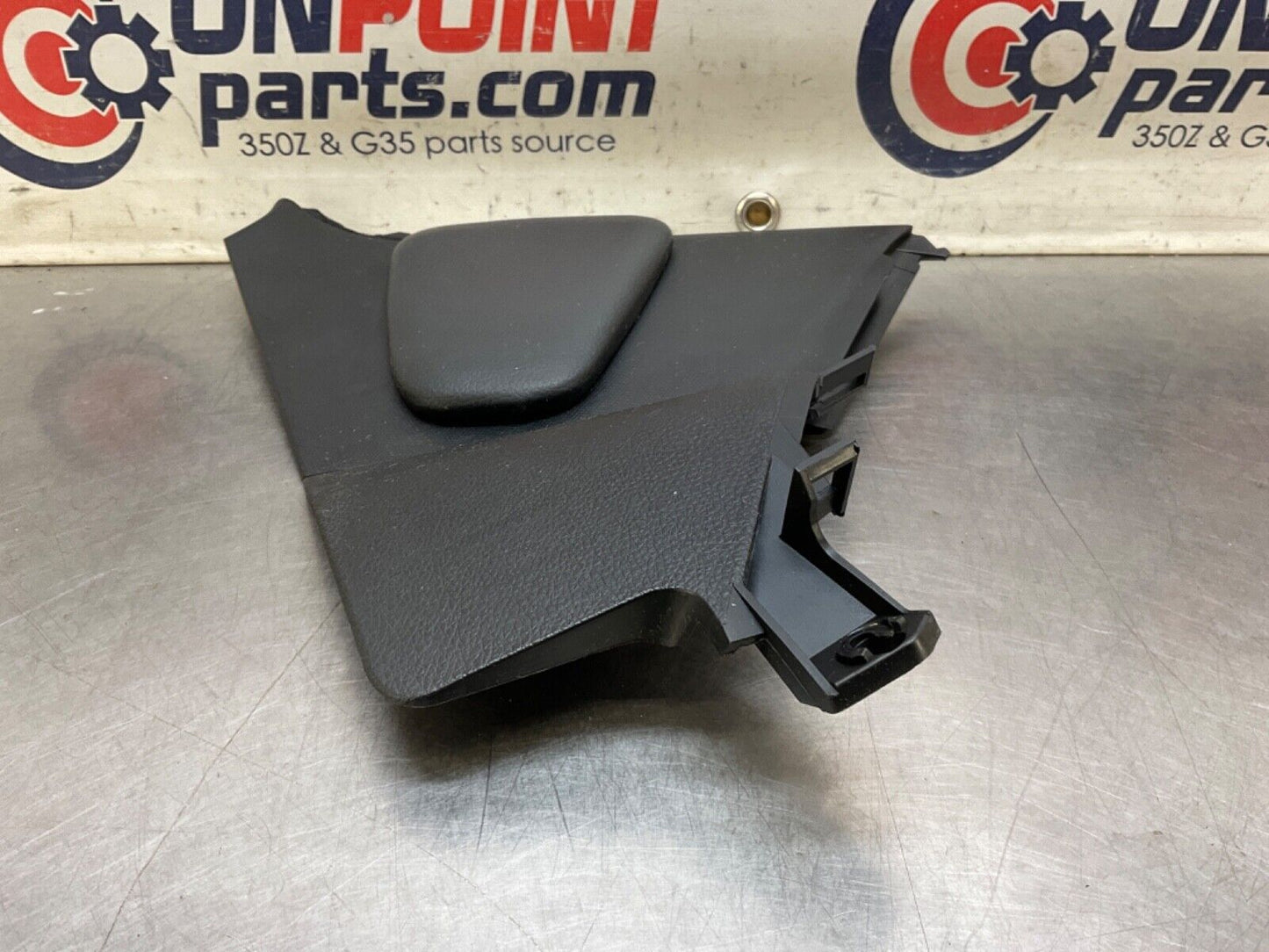 2004 Nissan Z33 350Z Passenger Center Console Knee Kick Panel 68134 OEM 14BALFE - On Point Parts Inc