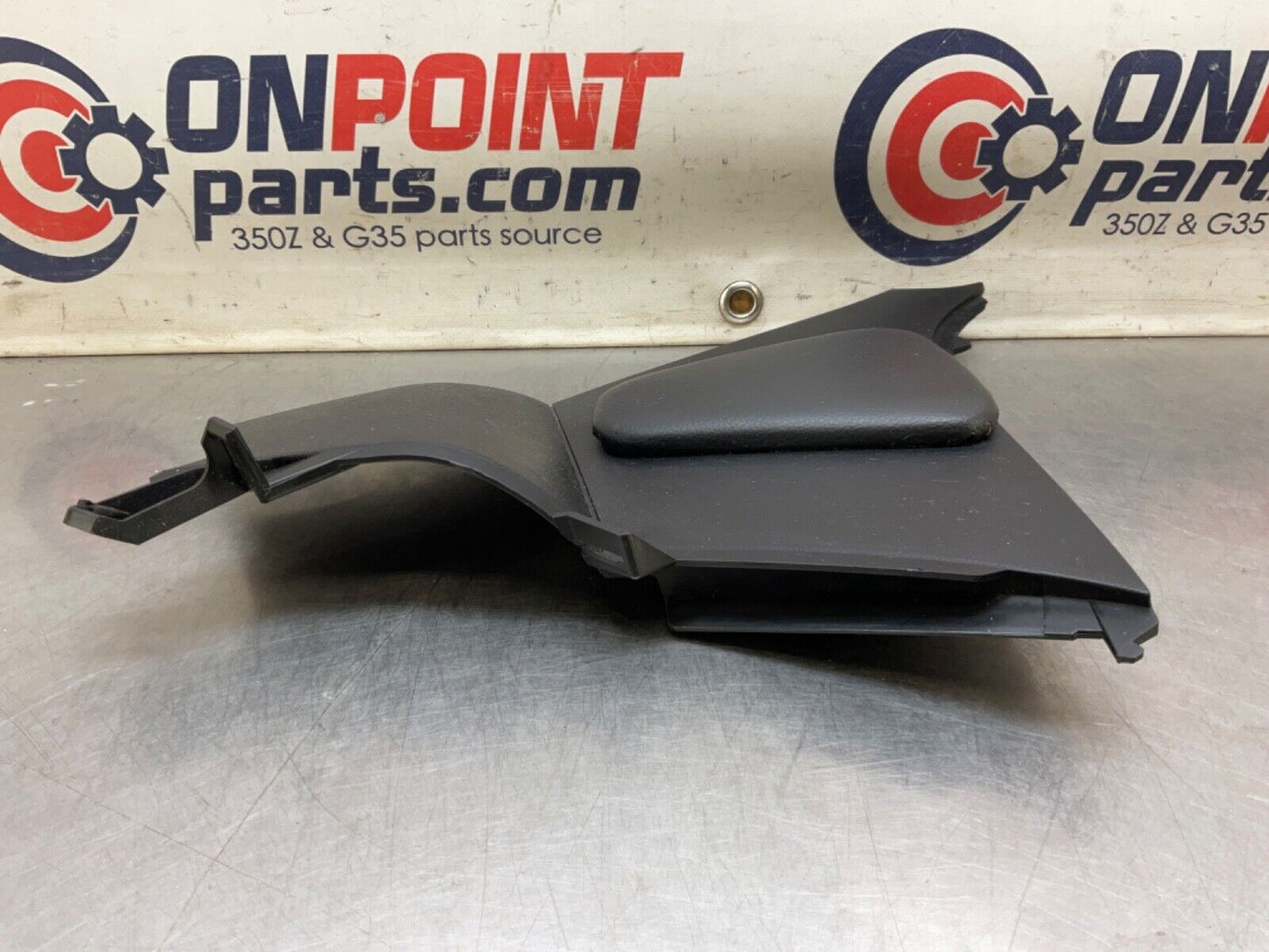 2004 Nissan Z33 350Z Passenger Center Console Knee Kick Panel 68134 OEM 14BALFE - On Point Parts Inc