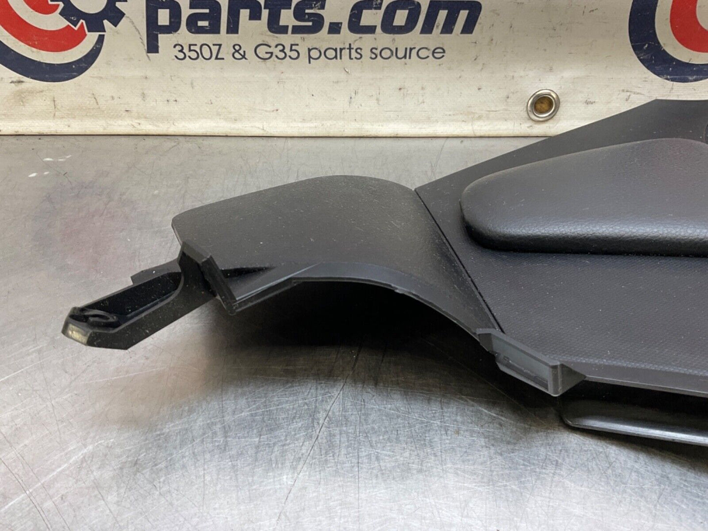 2004 Nissan Z33 350Z Passenger Center Console Knee Kick Panel 68134 OEM 14BALFE - On Point Parts Inc