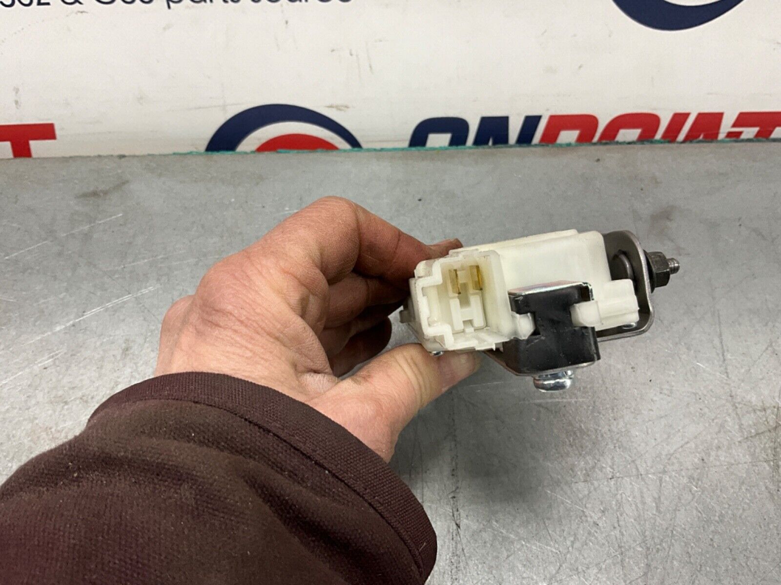 2004 Nissan Z33 350Z Rear Trunk Hatch Lock Actuator and Latch OEM 14BALFC - On Point Parts Inc