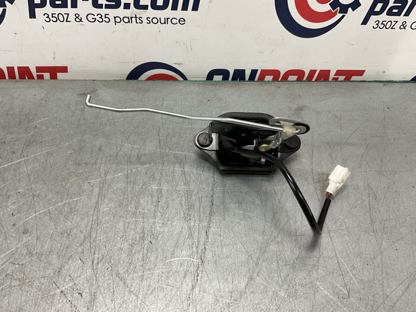 2004 Nissan Z33 350Z Rear Trunk Hatch Lock Actuator and Latch OEM 14BALFC - On Point Parts Inc