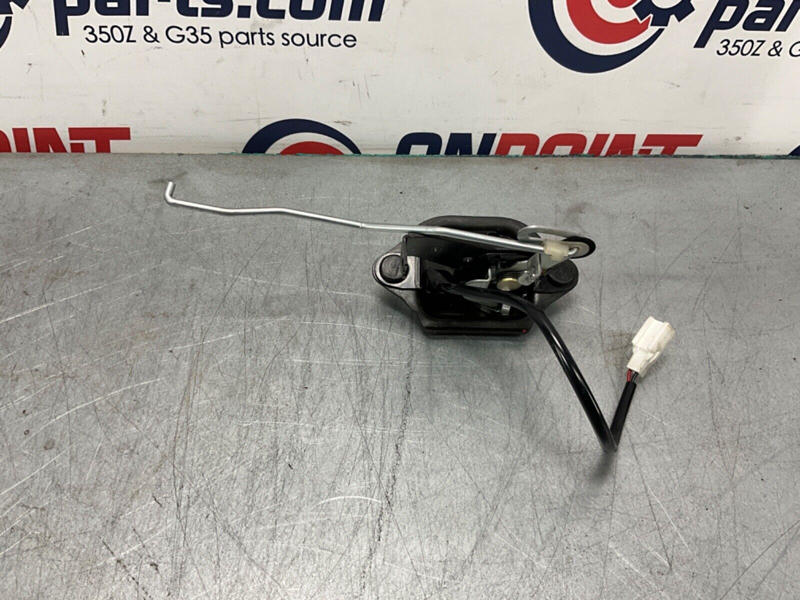 2004 Nissan Z33 350Z Rear Trunk Hatch Lock Actuator and Latch OEM 14BALFC - On Point Parts Inc