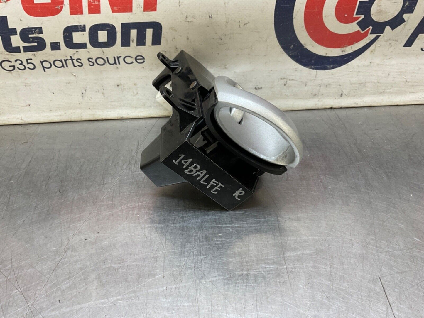 2004 Nissan Z33 350Z Passenger Right Door Handle OEM 14BALFE - On Point Parts Inc