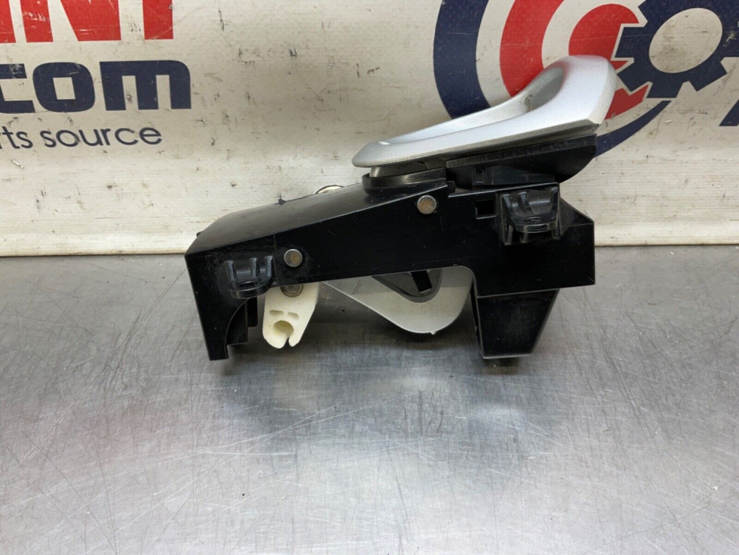 2004 Nissan Z33 350Z Passenger Right Door Handle OEM 14BALFE - On Point Parts Inc