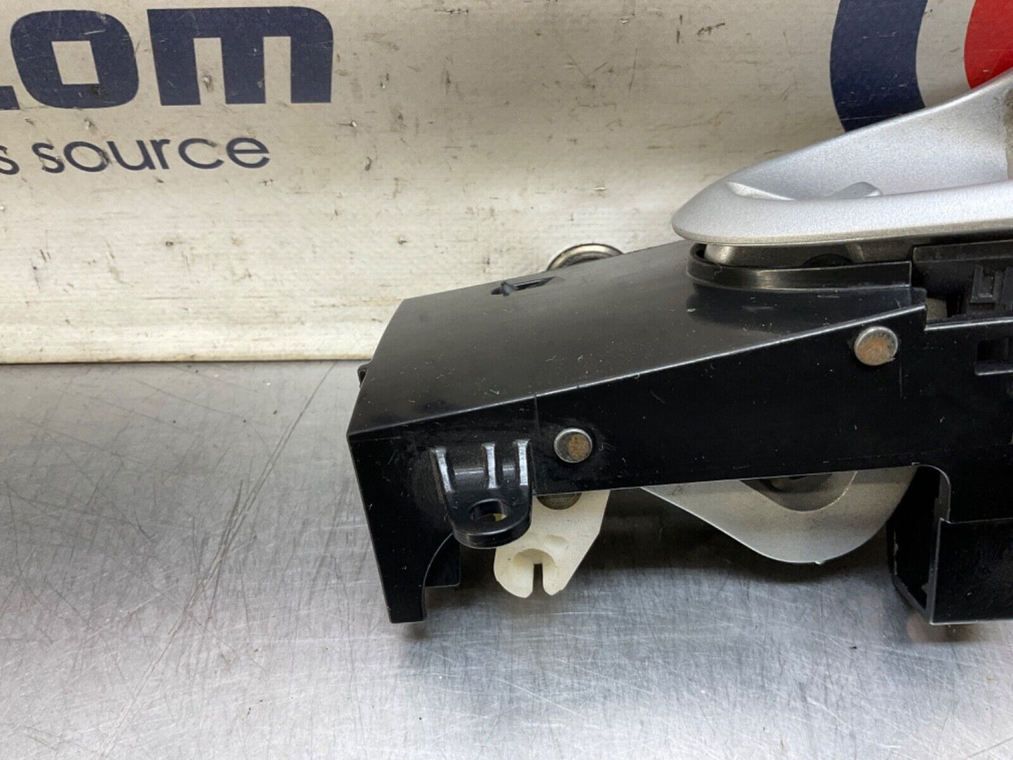 2004 Nissan Z33 350Z Passenger Right Door Handle OEM 14BALFE - On Point Parts Inc