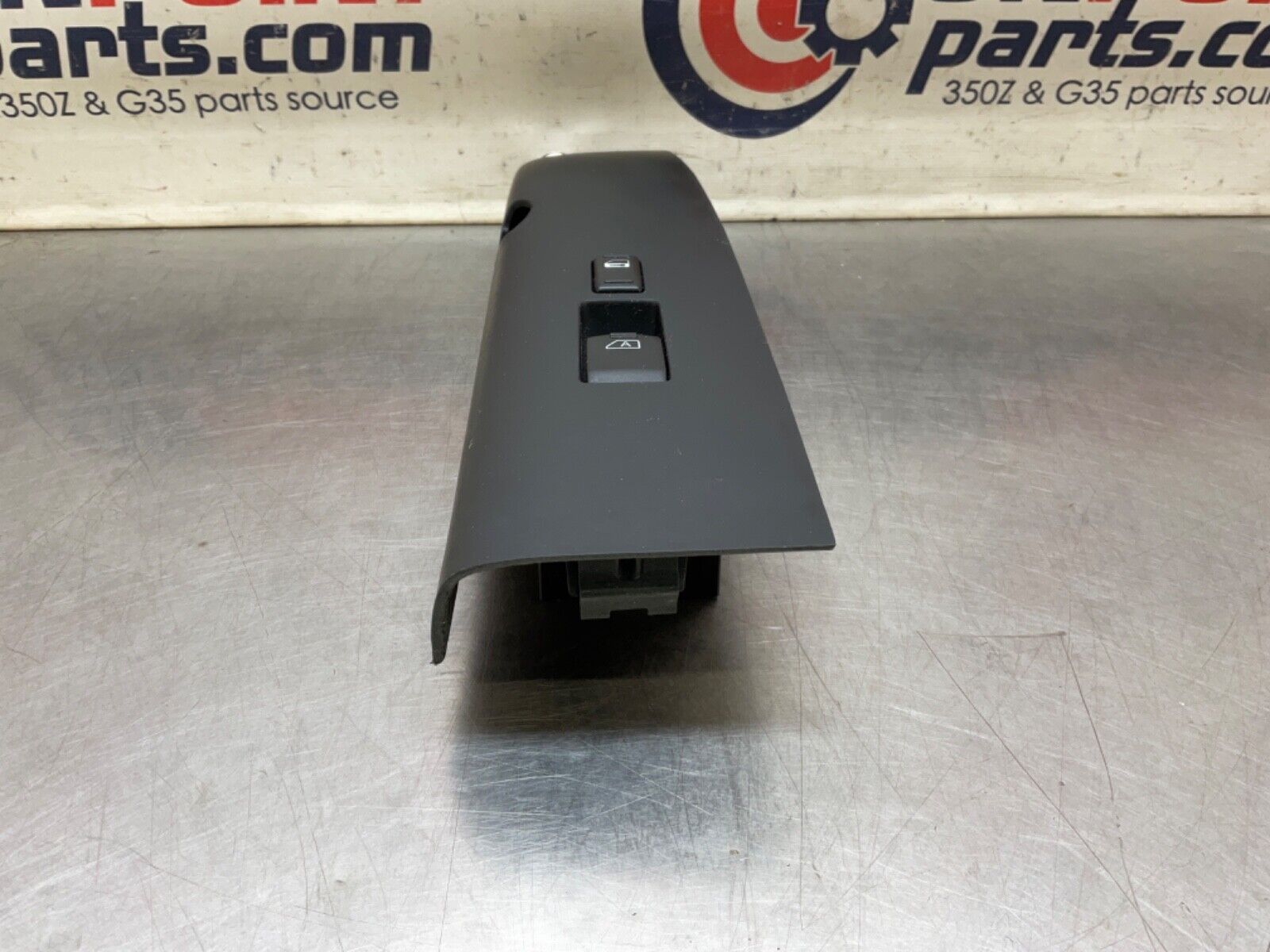 2004 Nissan Z33 350Z Passenger Right Door Lock Window Switches OEM 14BALFE - On Point Parts Inc