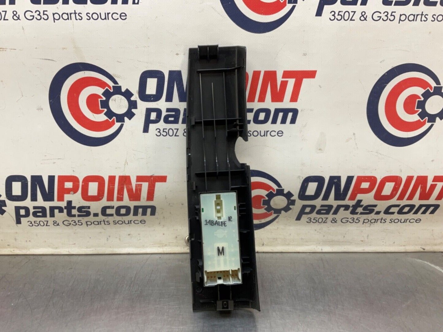 2004 Nissan Z33 350Z Passenger Right Door Lock Window Switches OEM 14BALFE - On Point Parts Inc
