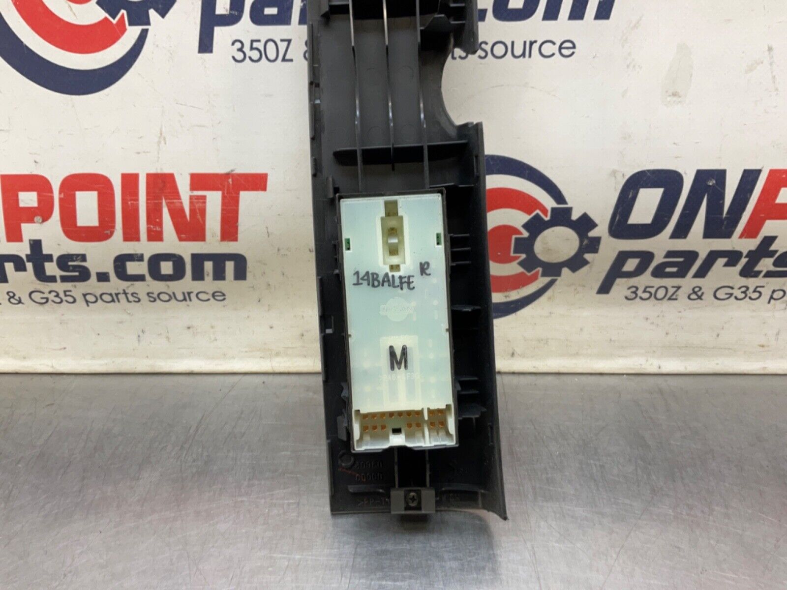 2004 Nissan Z33 350Z Passenger Right Door Lock Window Switches OEM 14BALFE - On Point Parts Inc