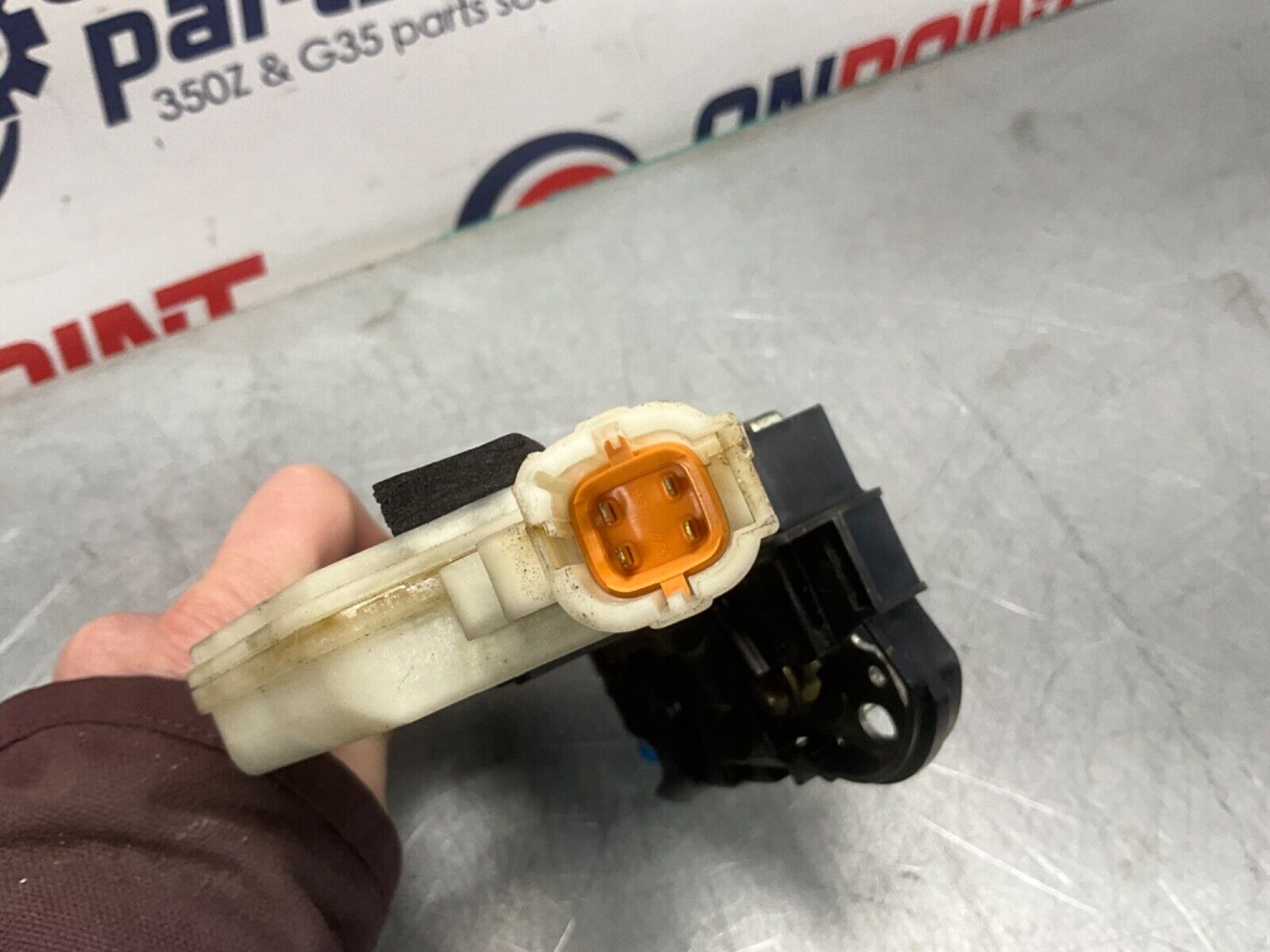 2004 Nissan Z33 350Z Passenger Right Front Door Lock Actuator OEM 14BALFE - On Point Parts Inc