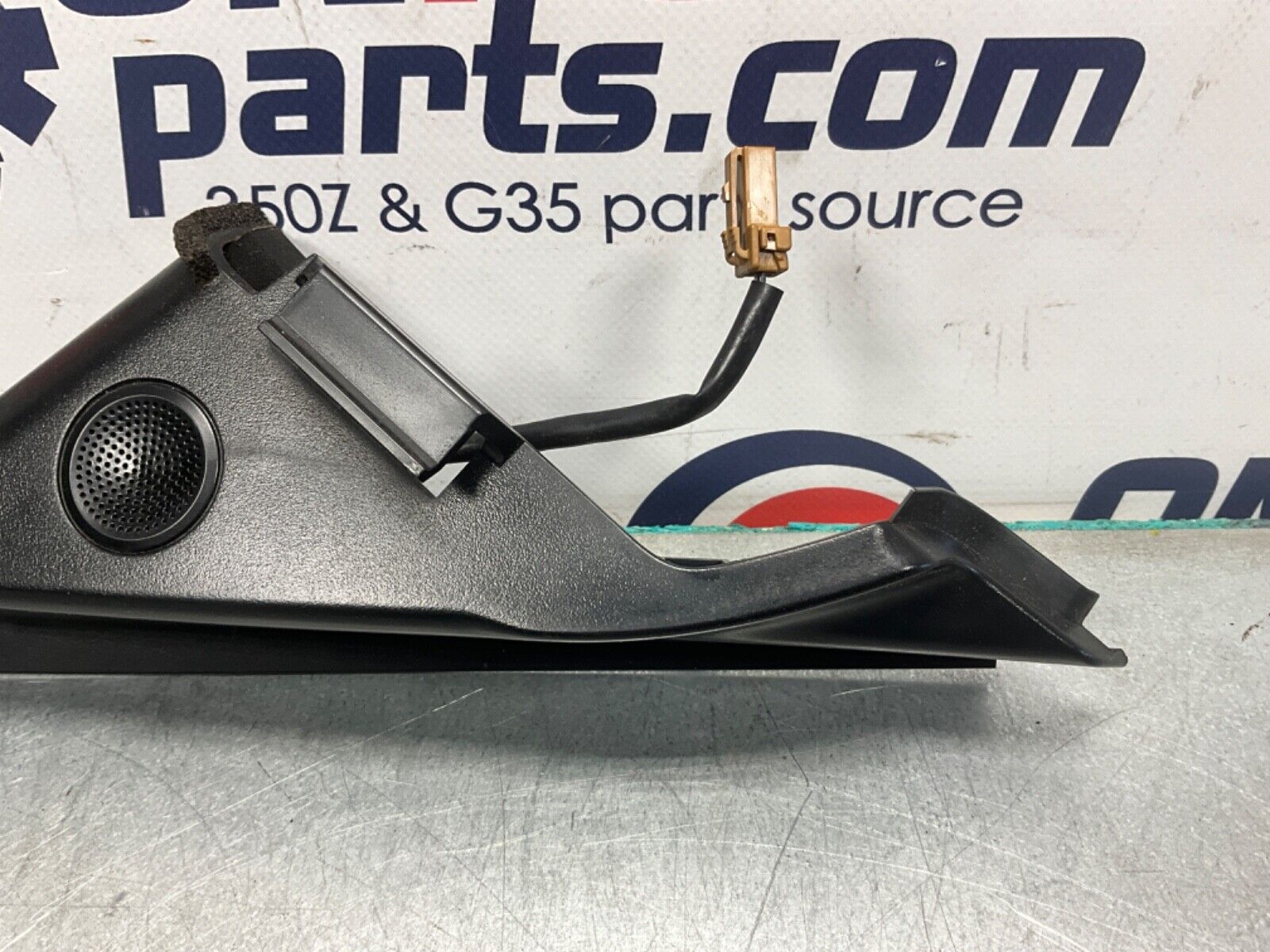 2004 Nissan Z33 350Z Passenger Right Interior Tweeter Speaker Cover OEM 14BALFE - On Point Parts Inc