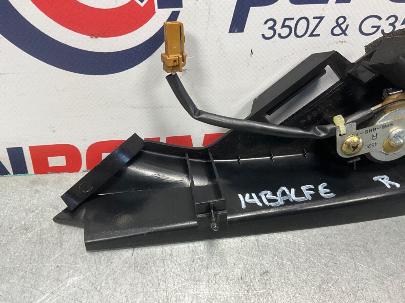 2004 Nissan Z33 350Z Passenger Right Interior Tweeter Speaker Cover OEM 14BALFE - On Point Parts Inc