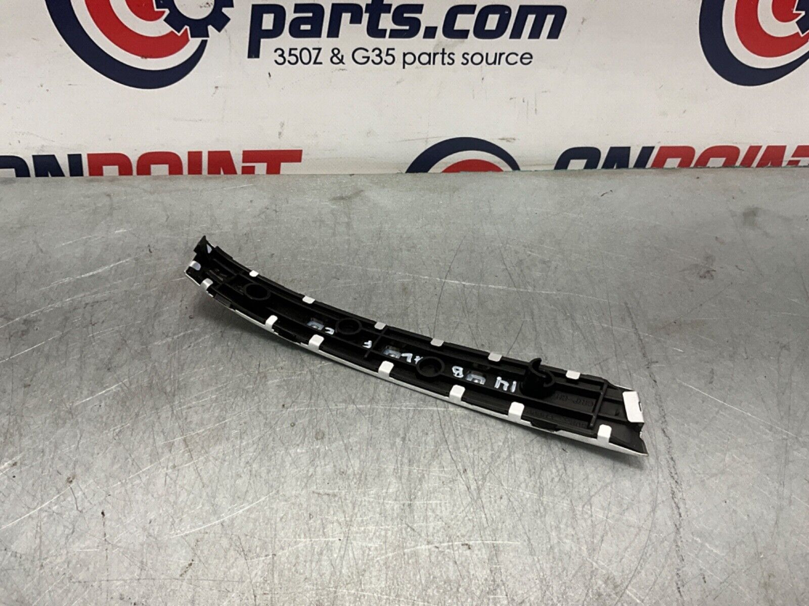 2004 Nissan 350Z Passenger Right Interior Door Handle Trim Cap 80932 OEM 14BALFE - On Point Parts Inc