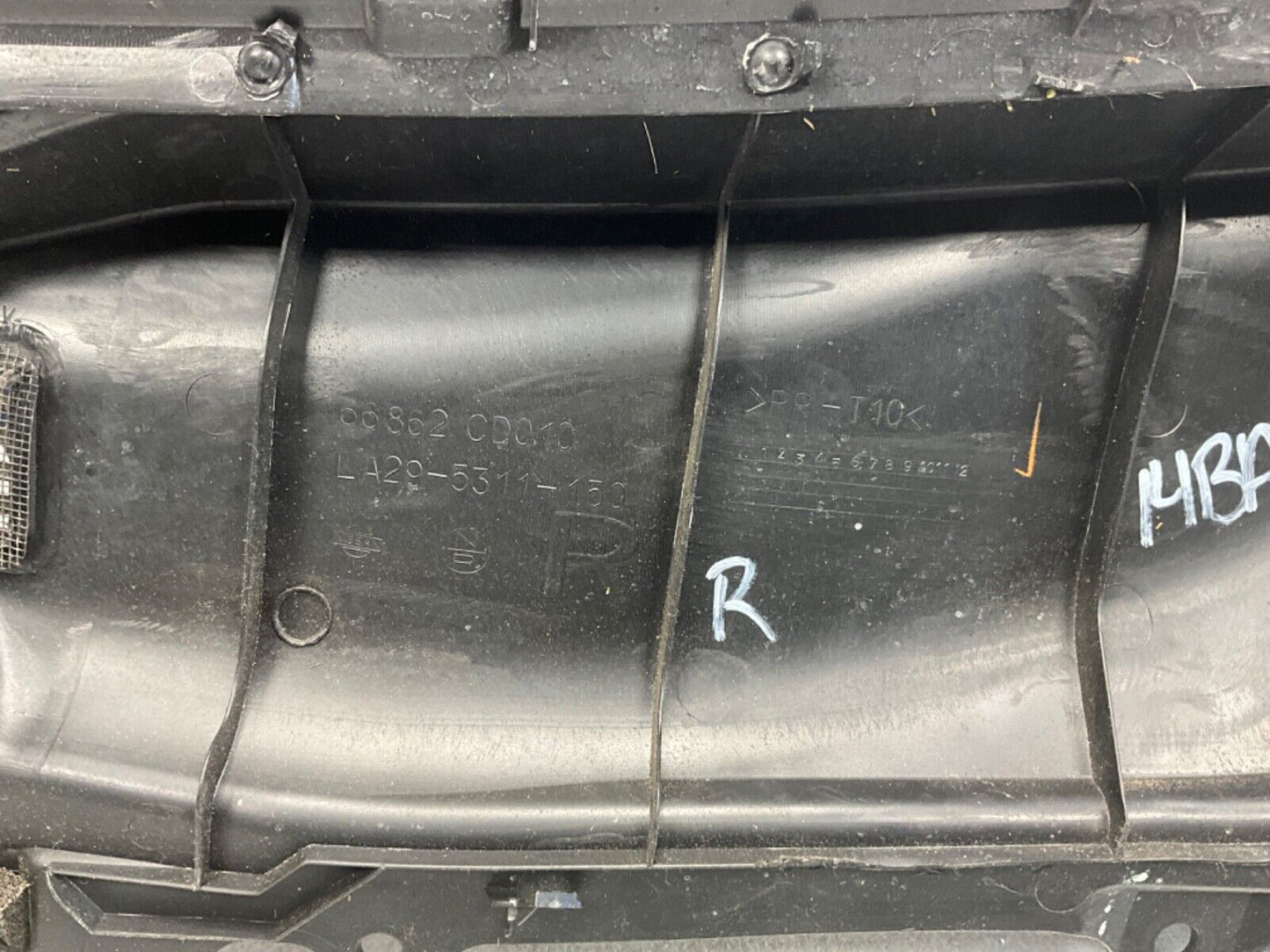 2004 Nissan Z33 350Z Front Left Right Windshield Hood Cowl OEM 14BALF3 - On Point Parts Inc