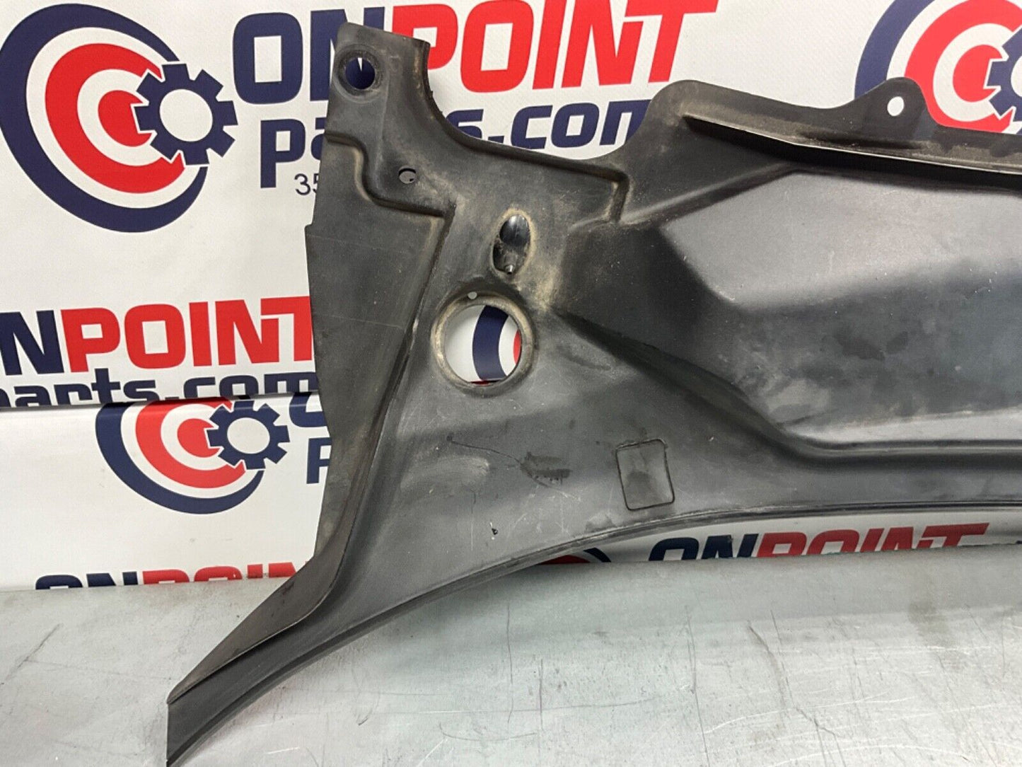 2004 Nissan Z33 350Z Front Left Right Windshield Hood Cowl OEM 14BALF3 - On Point Parts Inc