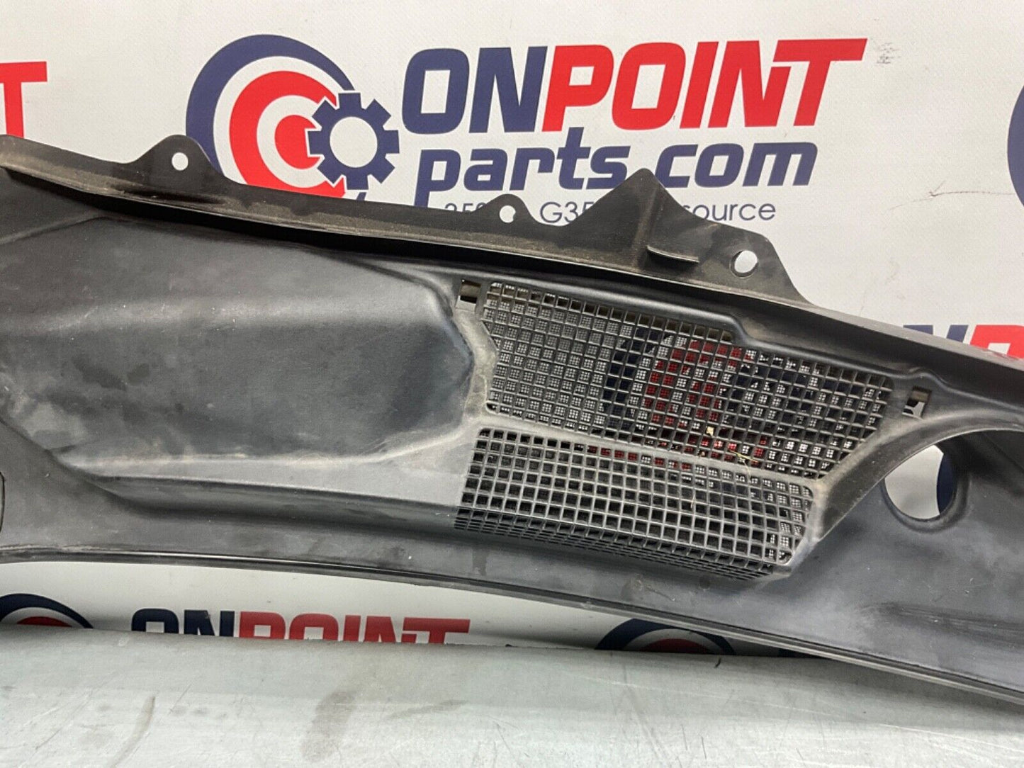 2004 Nissan Z33 350Z Front Left Right Windshield Hood Cowl OEM 14BALF3 - On Point Parts Inc