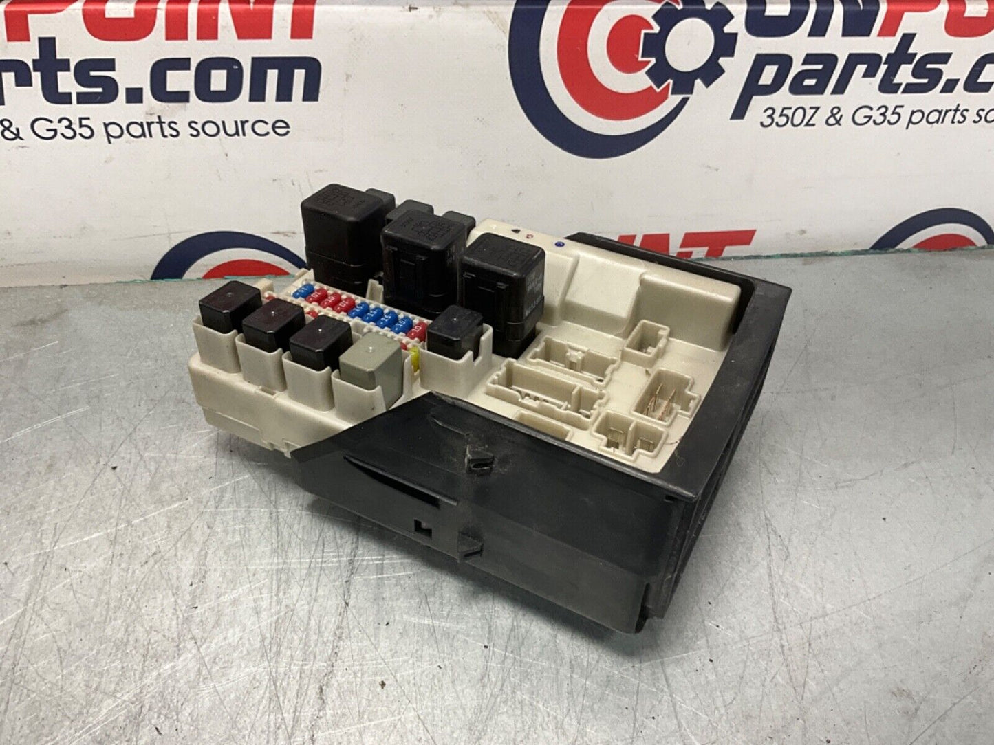 2004 Nissan Z33 350Z Large IPDM Fuse Relay Box 284B7AQ006 OEM 14BALFE - On Point Parts Inc