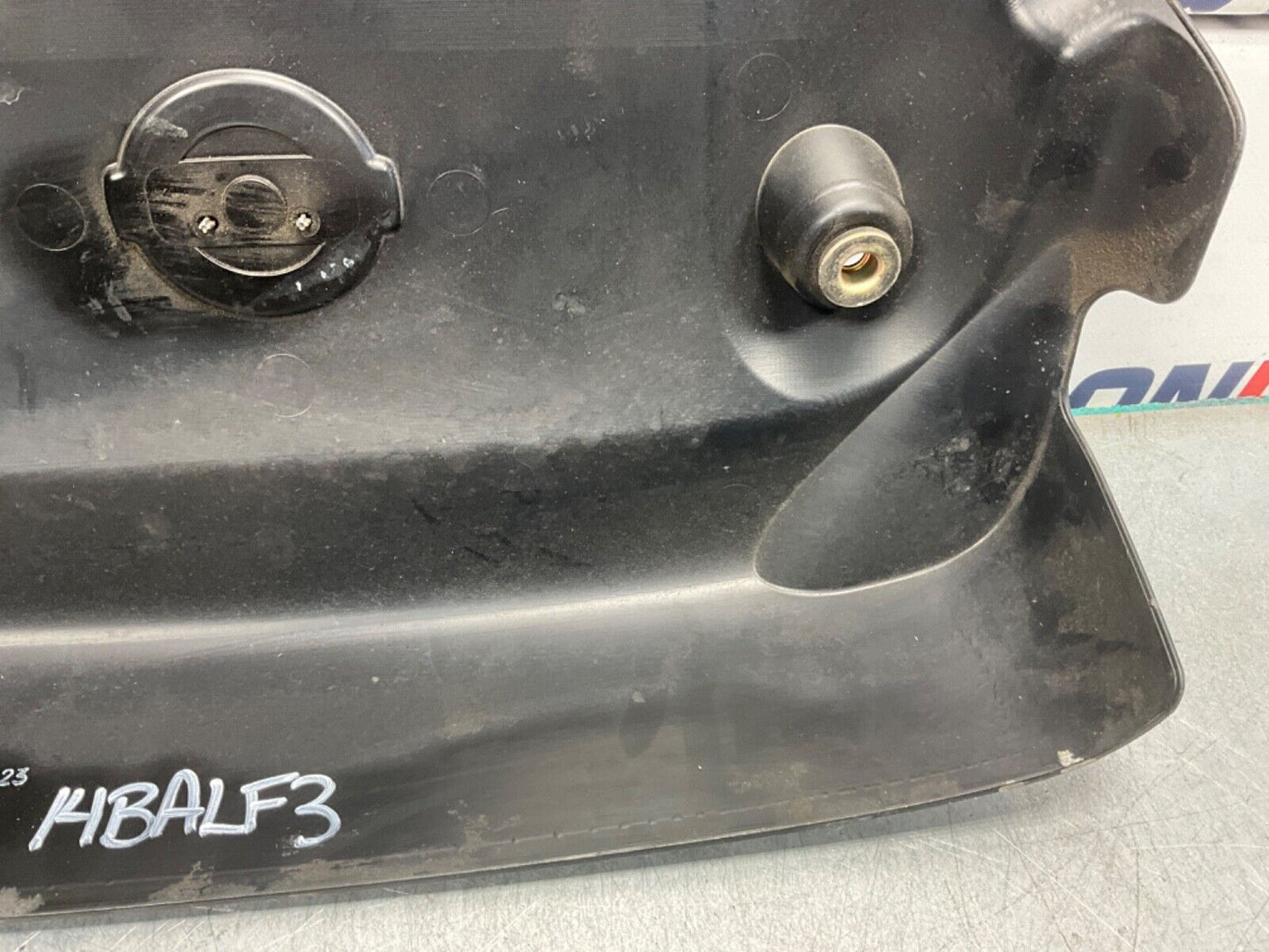 2004 Nissan Z33 350Z VQ35DE Engine Cover OEM 14BALF3 - On Point Parts Inc