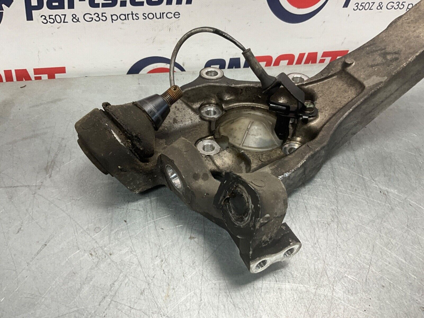 2004 Nissan Z33 350Z Passenger Right Steering Knuckle Spindle OEM 14BALFK - On Point Parts Inc
