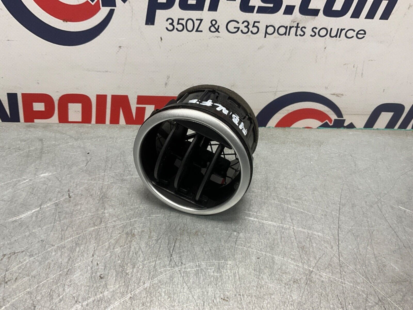 2004 Nissan Z33 350Z Passenger Right Door Vent OEM 14BALFE - On Point Parts Inc