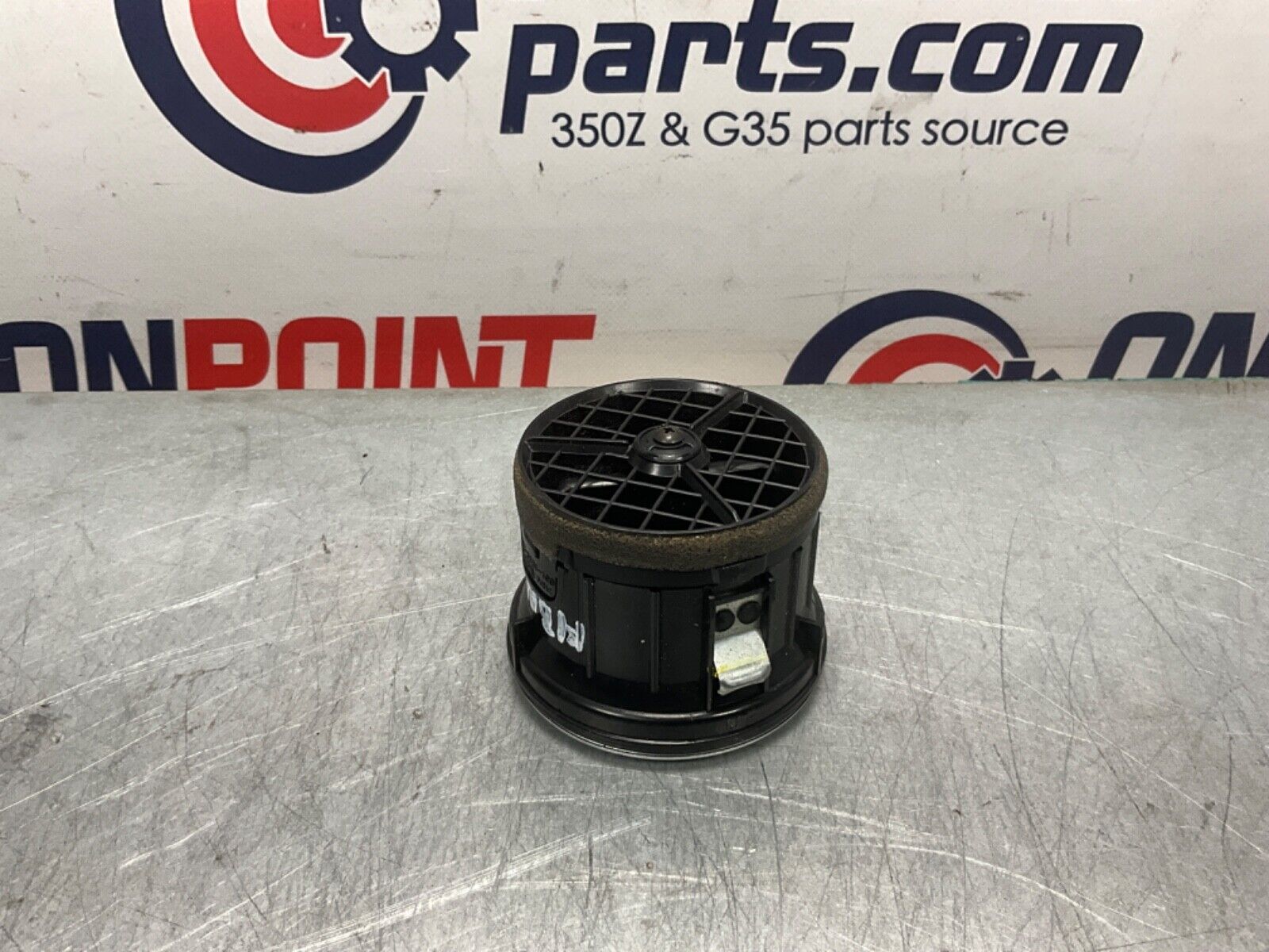 2004 Nissan Z33 350Z Passenger Right Door Vent OEM 14BALFE - On Point Parts Inc