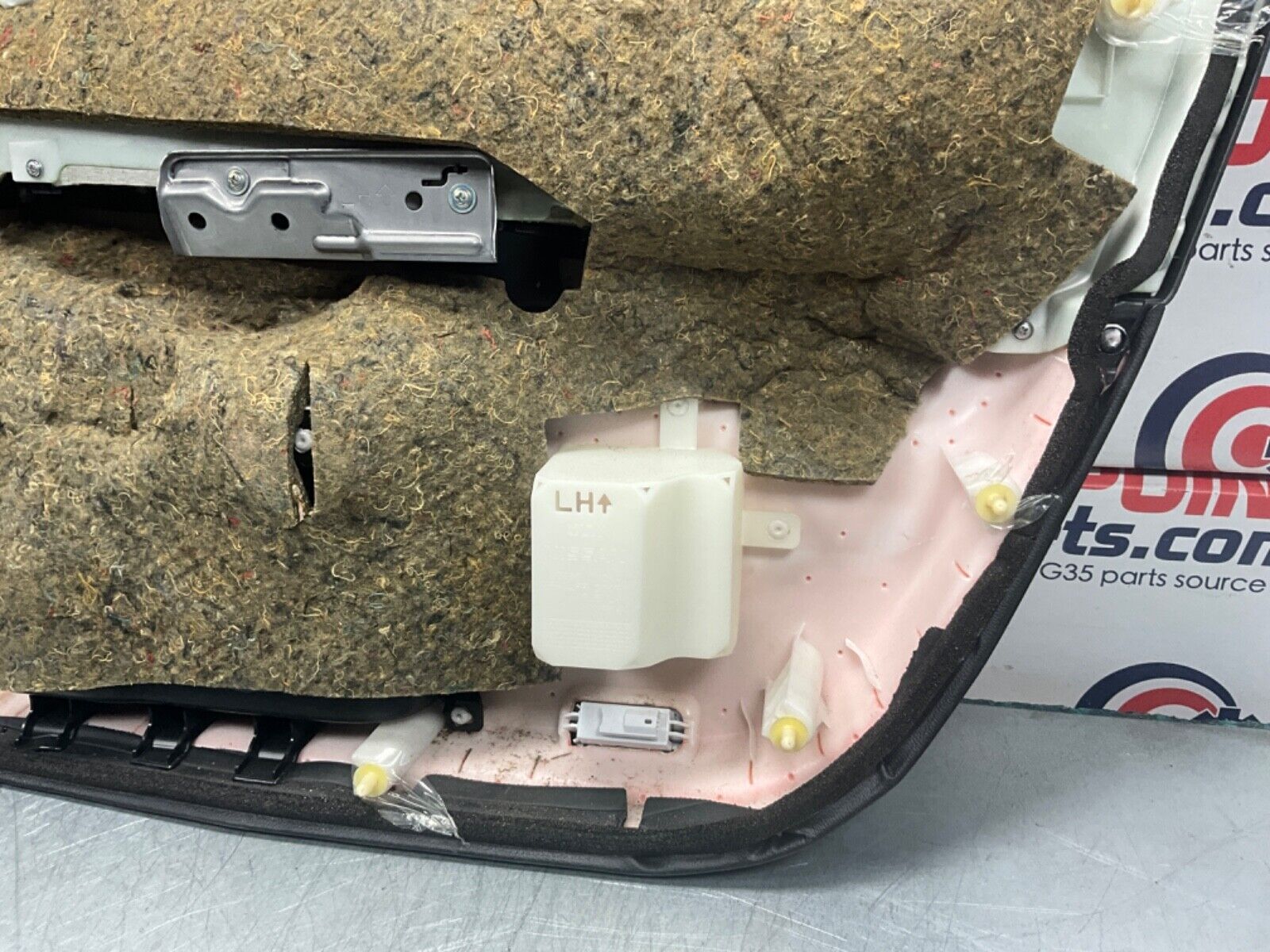 2009 Infiniti V36 G37 Driver Left Front Interior Door Panel Trim OEM 12BAWF8 - On Point Parts Inc