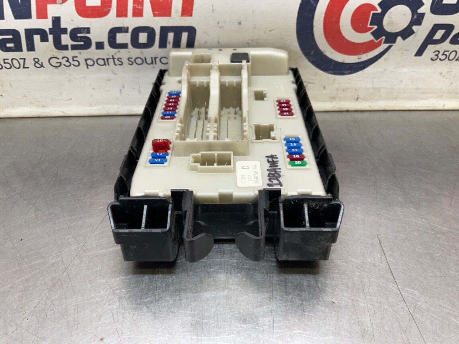 2009 Infiniti V36 G37 IPDM Engine Large Fuse Relay Module Box 284B7 OEM 12BAWFA - On Point Parts Inc