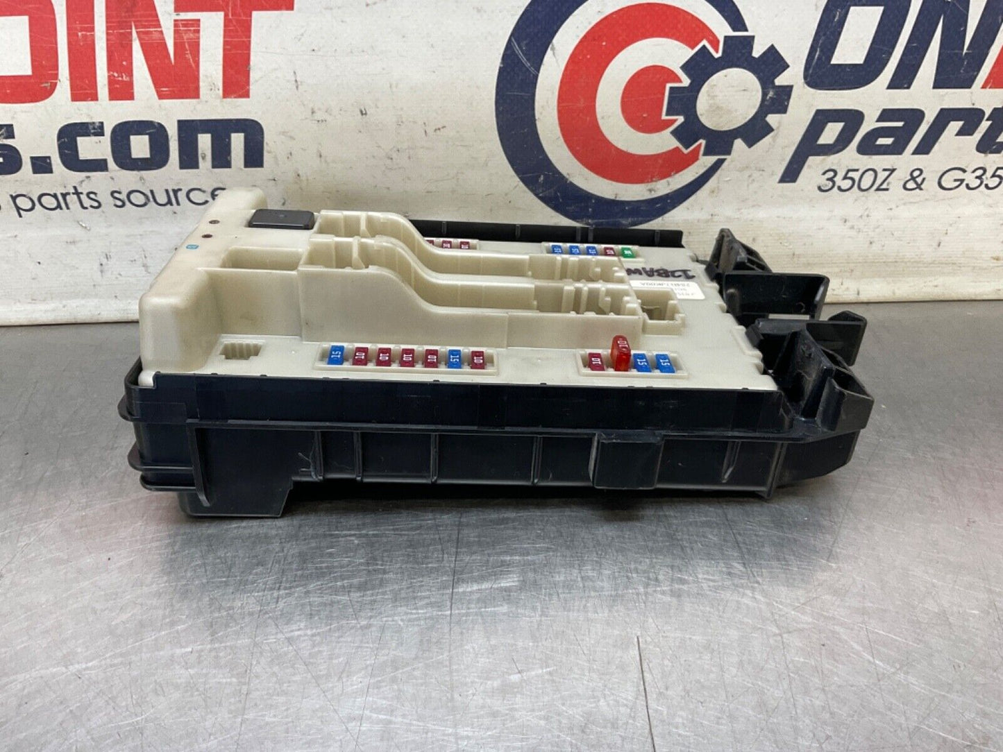 2009 Infiniti V36 G37 IPDM Engine Large Fuse Relay Module Box 284B7 OEM 12BAWFA - On Point Parts Inc