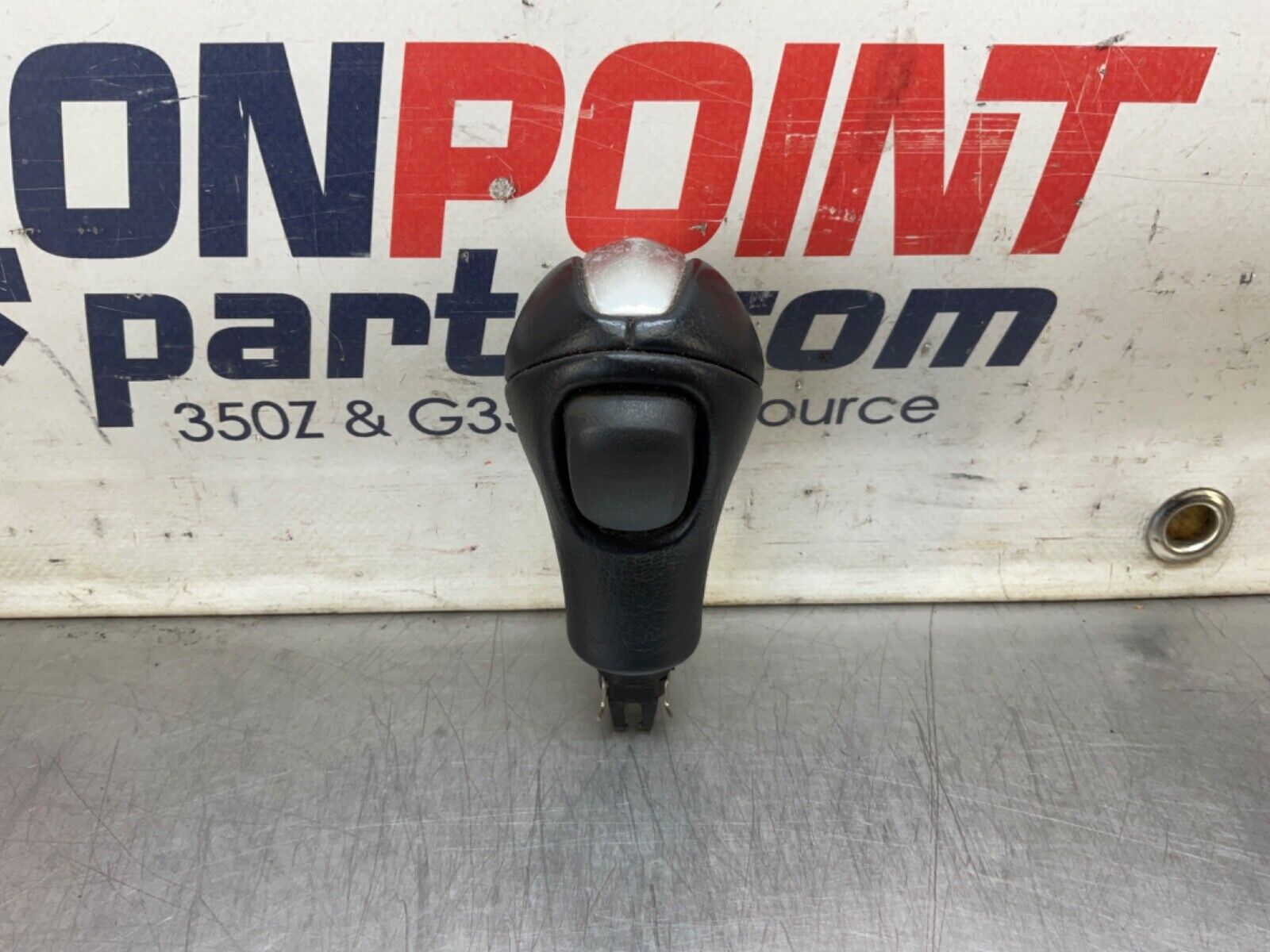 2009 Infiniti V36 G37 Automatic Gear Shifter Knob OEM 12BAWFC - On Point Parts Inc