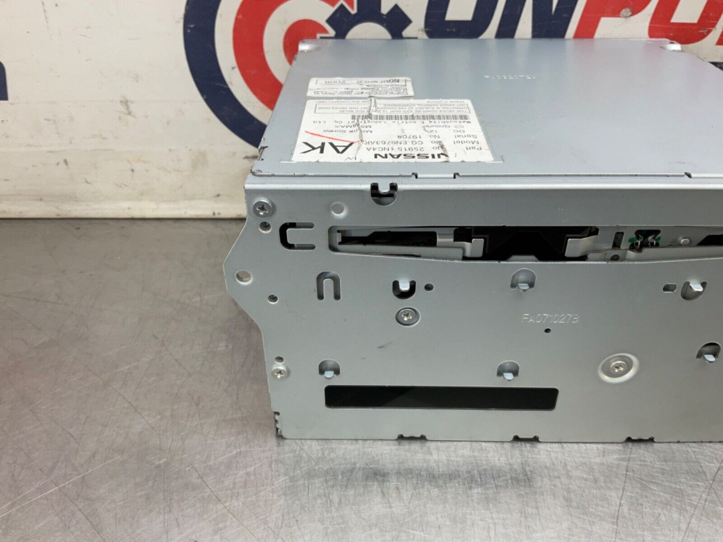 2009 Infiniti V36 G37 CD Radio Stereo Head Unit  OEM 12BAWFC - On Point Parts Inc