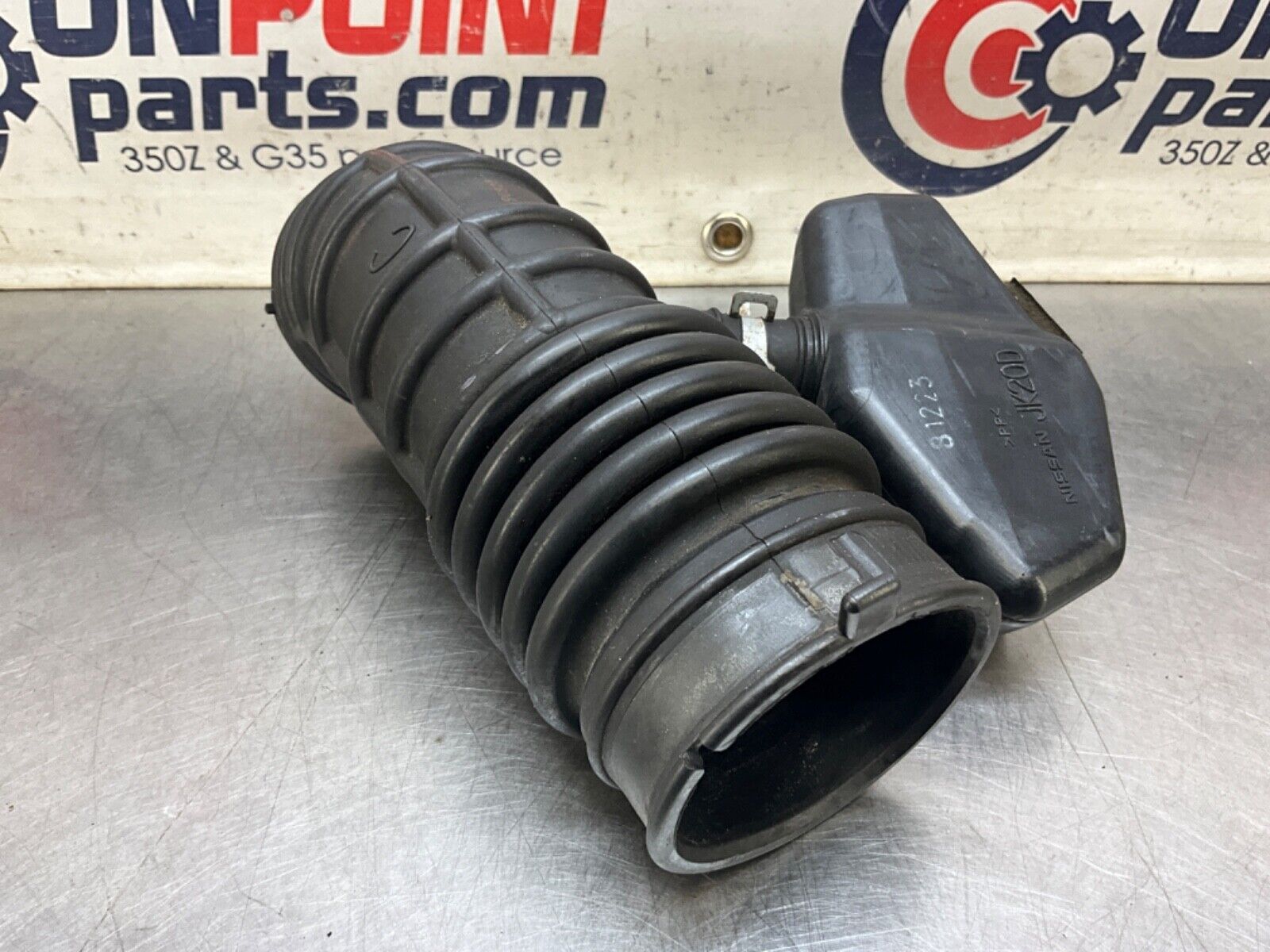 2 2009 Infiniti V36 G37 VQ37VHR Left Right Air Intake Tube Ducts OEM 12BAWFI - On Point Parts Inc
