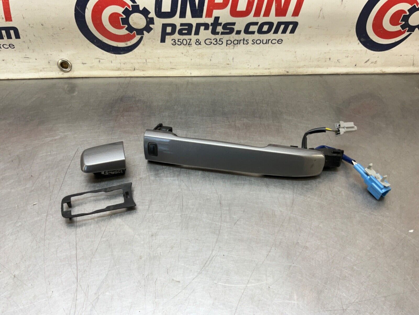 2009 Infiniti V36 G37 Passenger Right Front Exterior Door Handle OEM 12BAWFE - On Point Parts Inc