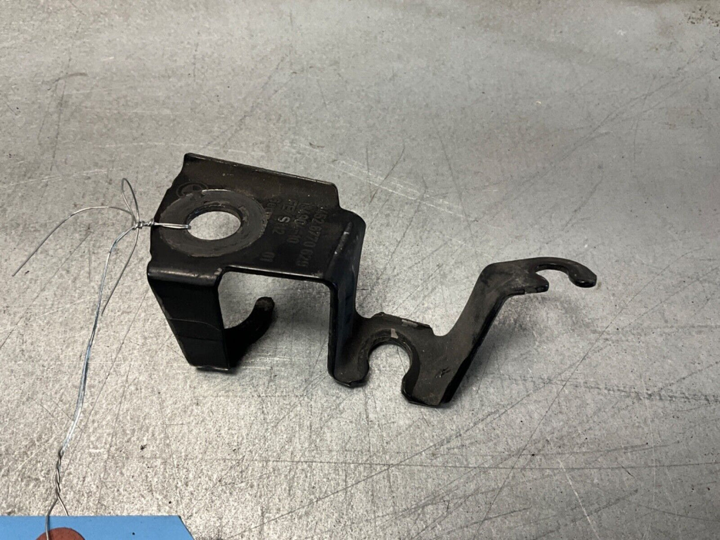 2009 BMW E92 335i Driver Left Front ABS Brake Line Sensor Bracket OEM 21BA4F - On Point Parts Inc