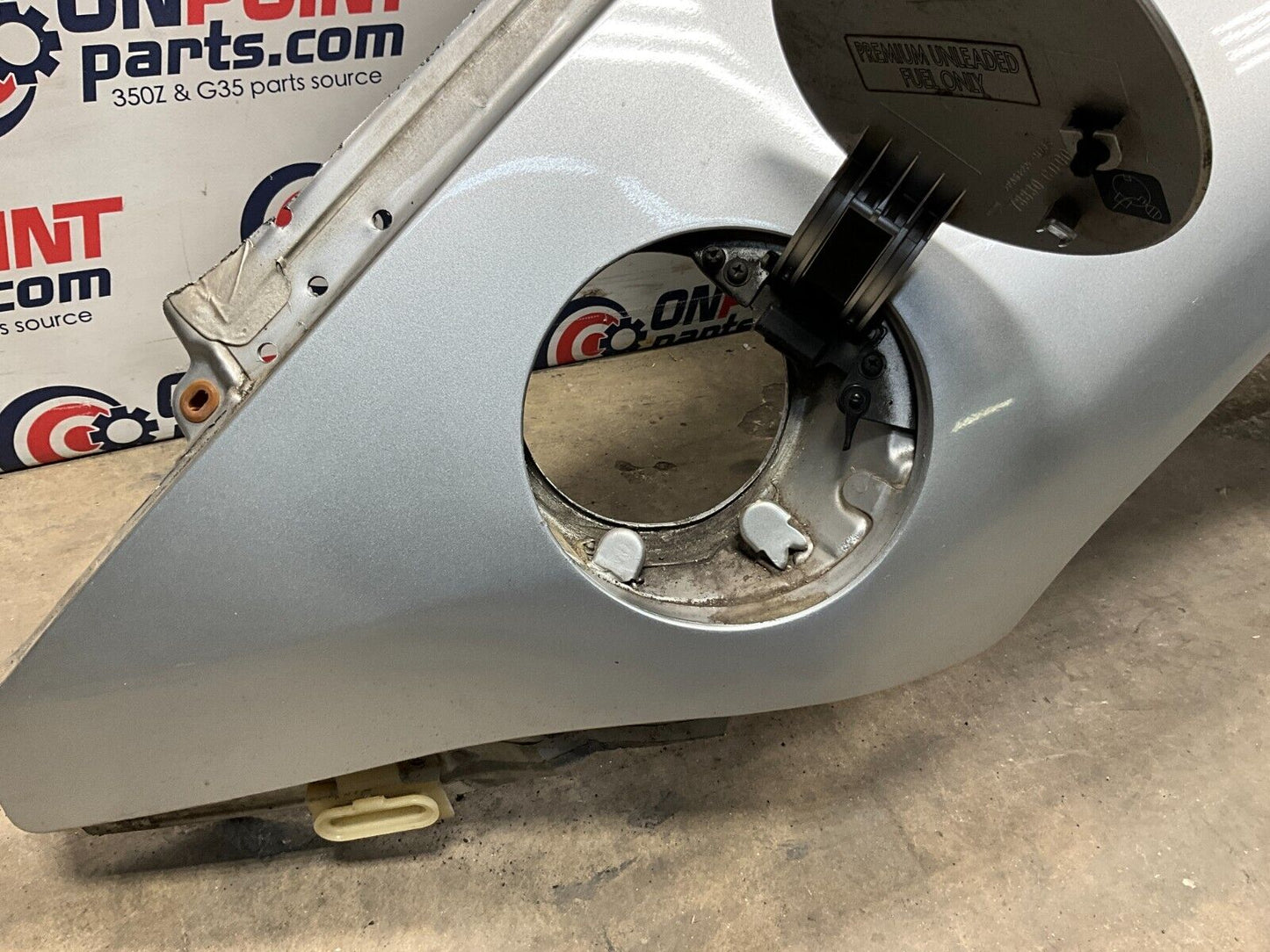 2004 Nissan Z33 350Z Passenger Right Rear Fender Quarter Panel OEM 22BLCF5 - On Point Parts Inc