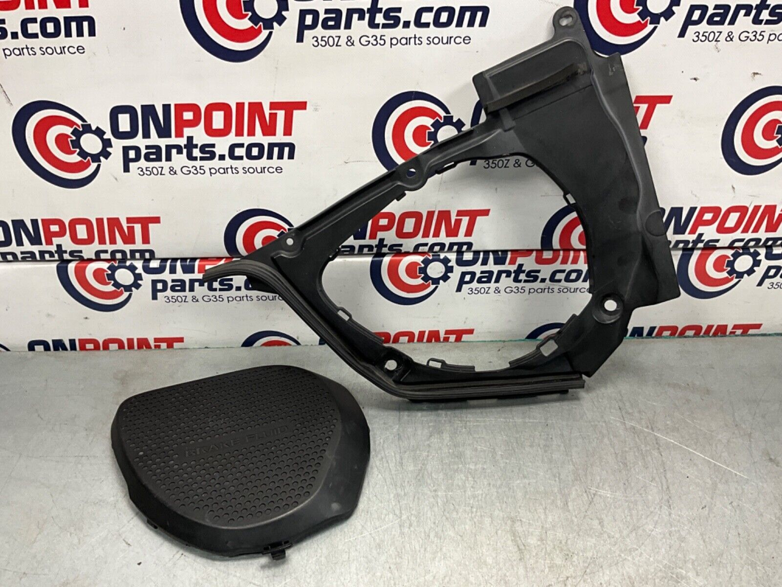 2007 Nissan Z33 350Z Brake Fluid Cover Trim OEM 25BBMF3 - On Point Parts Inc